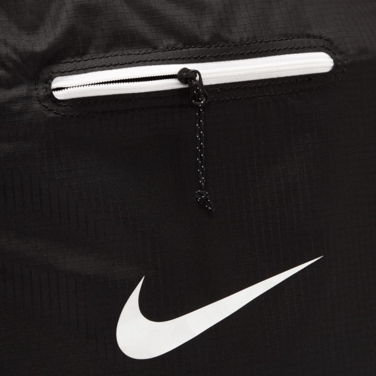 NWEB---NIKE-A-TOTE-STASH.jpg
