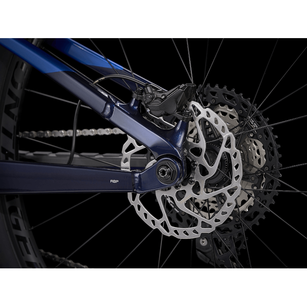 NWEB--BIKE-22-FUEL-EX-8-XT.jpg