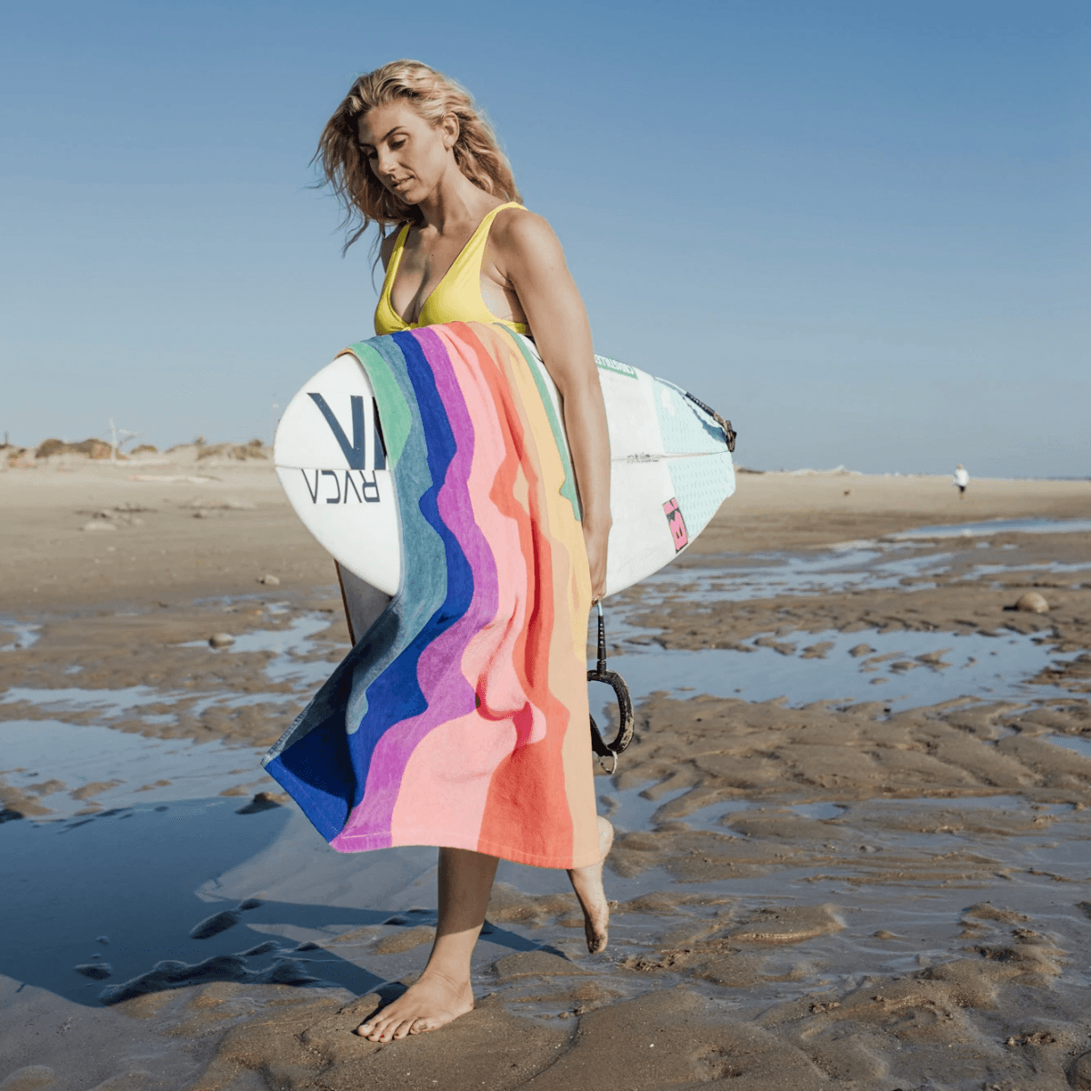 NWEB--BEACH-TOWEL-RAINA.jpg