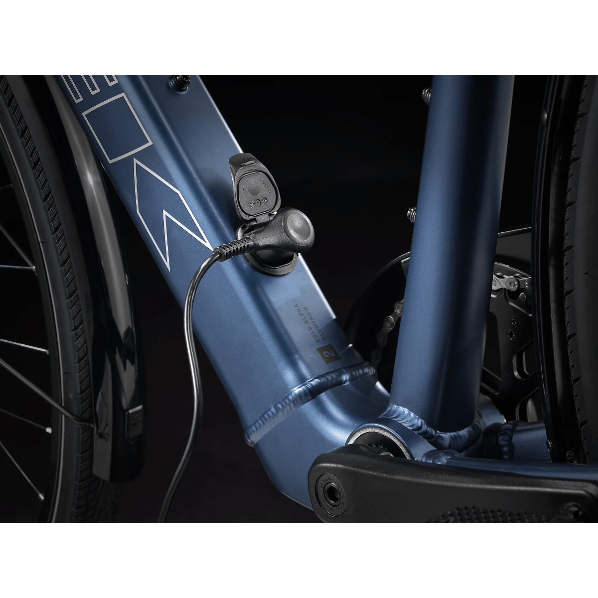Trek-Fx--2-E-Bike---2023.jpg