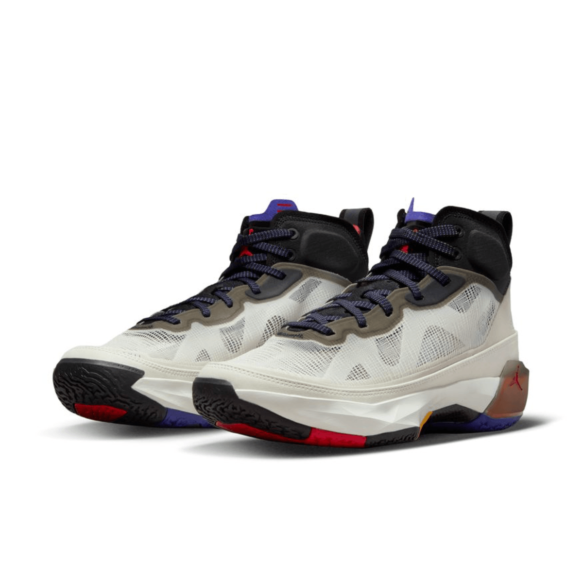 Jordan Air Jordan XXXVIII Basketball Shoe - Men's - Als.com