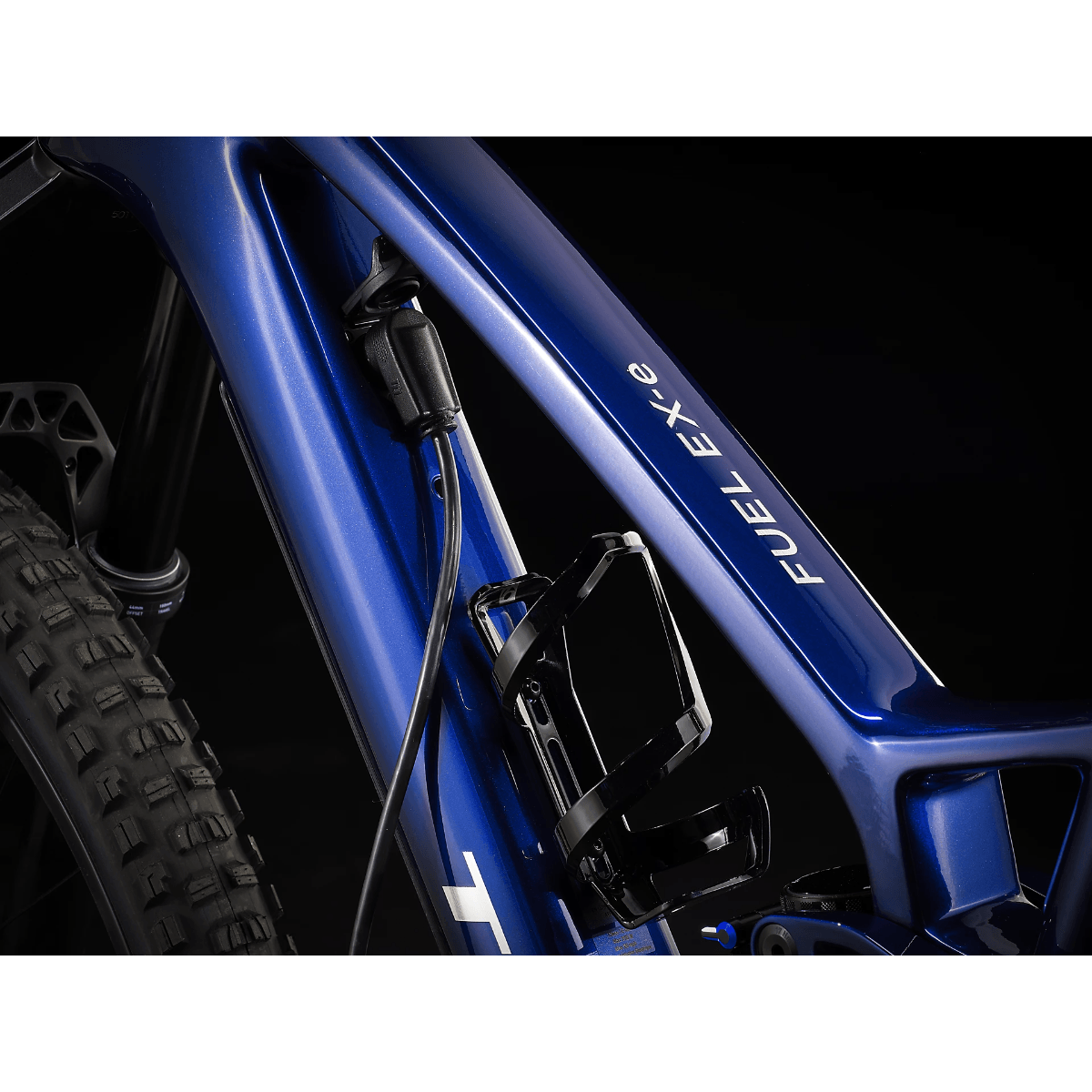 Trek-Fuel-EXe-9.8-XT
.jpg