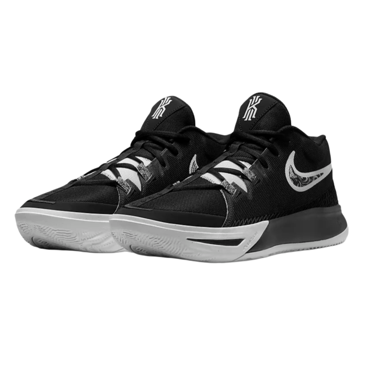 Nike Kyrie Flytrap Basketball Shoe Men's