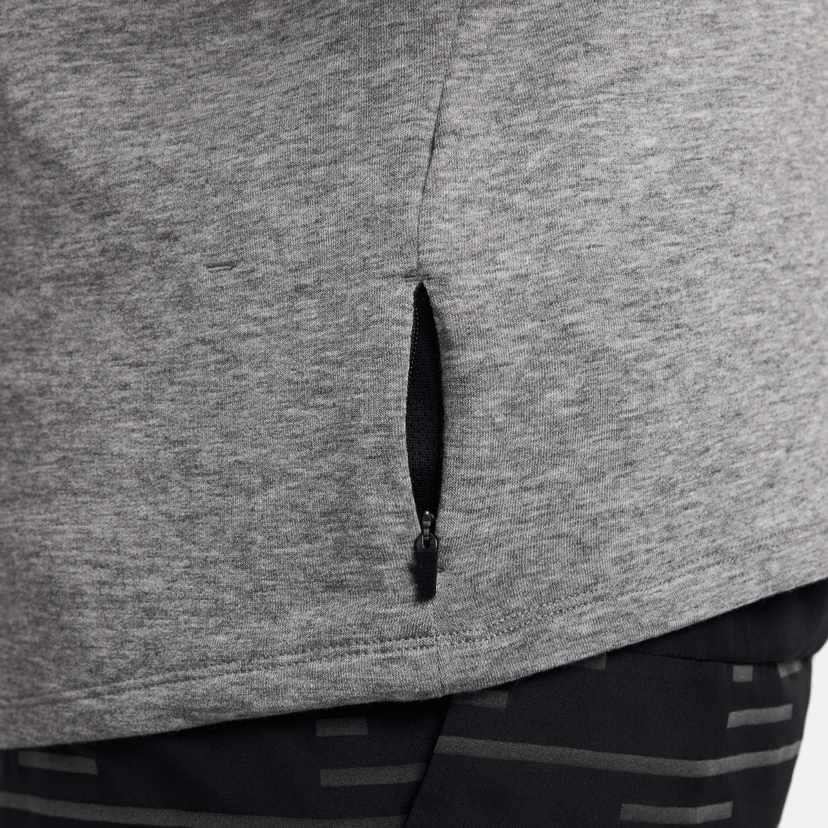 Nike-Therma-FIT-Run-Division-Sphere-Element-Running-Top---Men-s---Black---Pure---Reflective-Silver.jpg