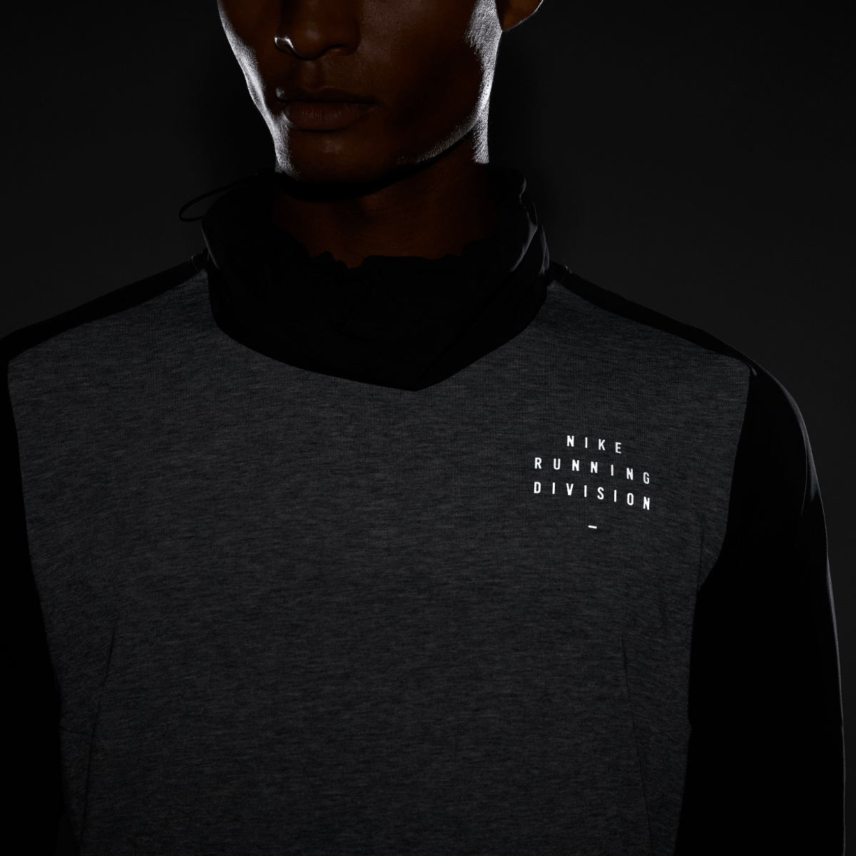Nike-Therma-FIT-Run-Division-Sphere-Element-Running-Top---Men-s---Black---Pure---Reflective-Silver.jpg