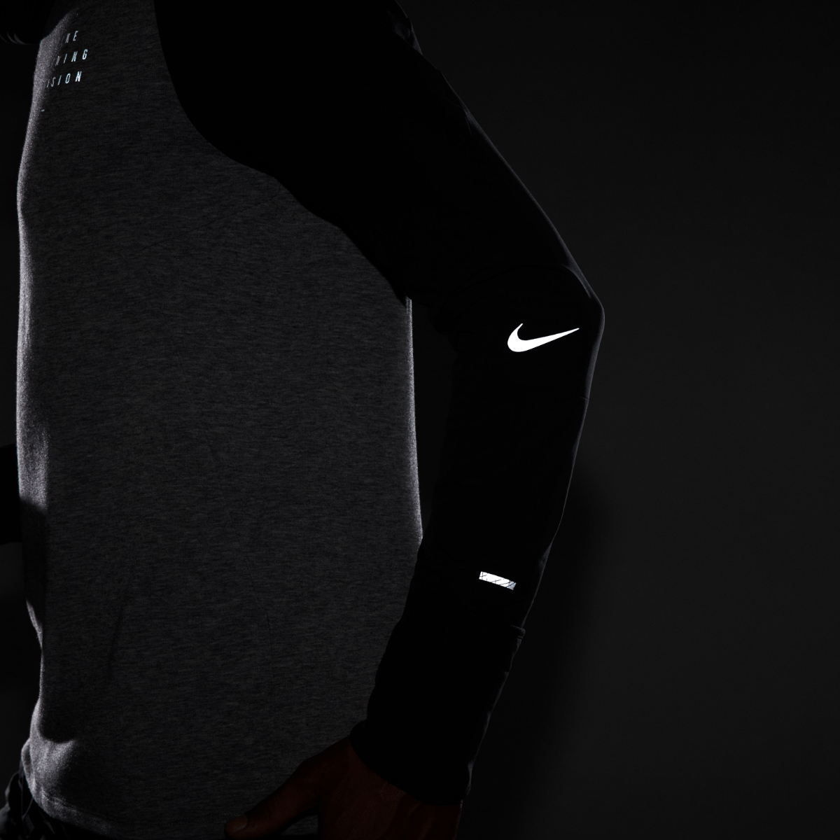 Nike-Therma-FIT-Run-Division-Sphere-Element-Running-Top---Men-s---Black---Pure---Reflective-Silver.jpg