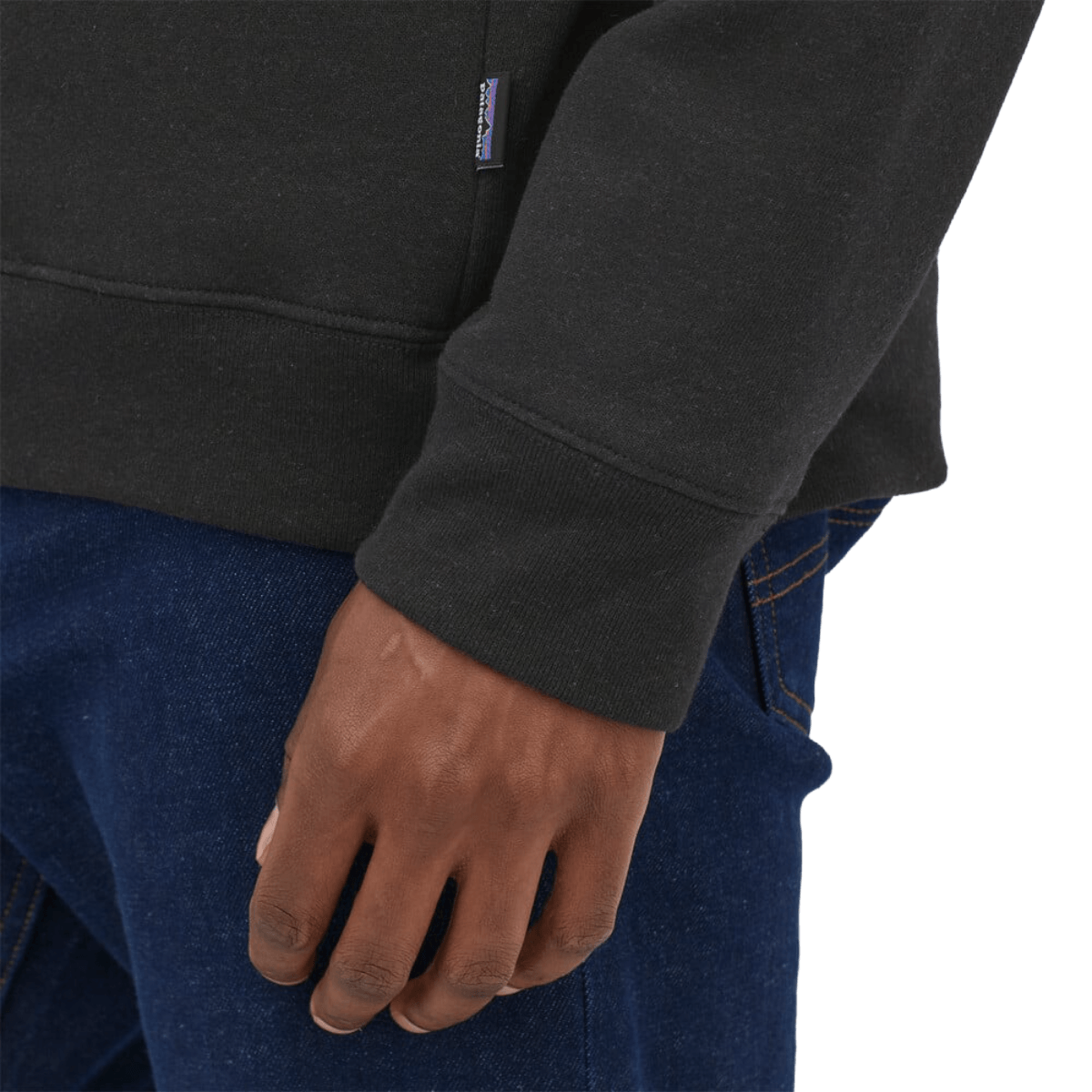 Patagonia-Fitz-Roy-Icon-Uprisal-Crew-Sweatshirt---Ink-Black.jpg