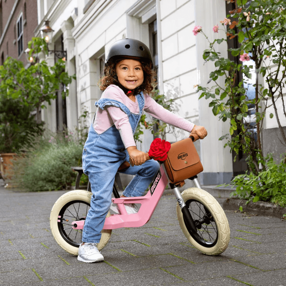 BERG BIKY RETRO - Pink.jpg