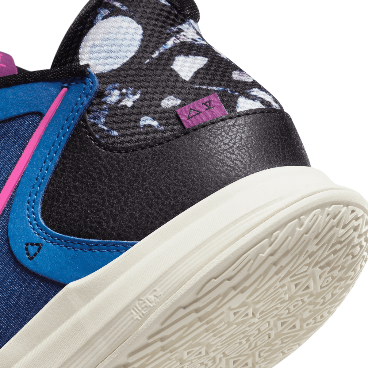 Nike Kyrie Low 5 Basketball Shoe - Men's - Als.com Nike Kyrie Low 5 Basketball Shoe - Men's - Als.com