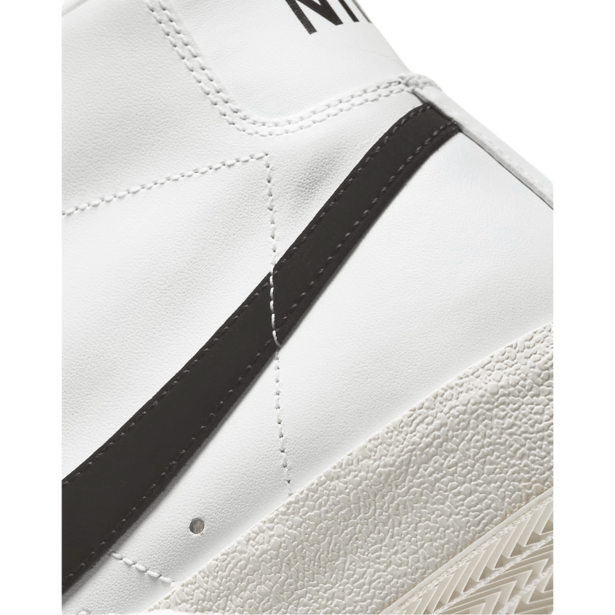 Nike Blazer Mid '77 Vintage Shoe - Men's - Als.com