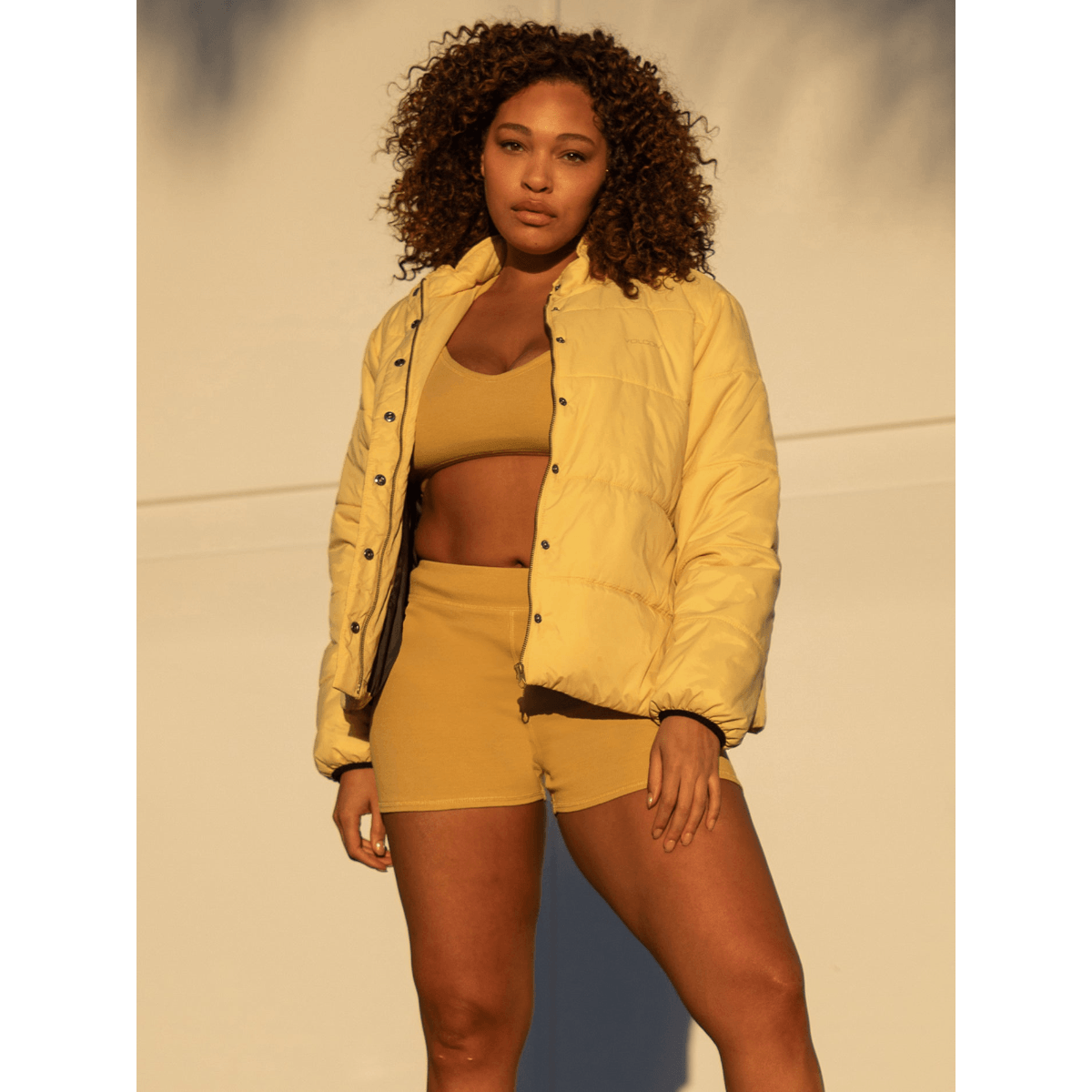 VOLCOM-NOT-ENUFF-PUFF-JKT---Dust-Gold.jpg