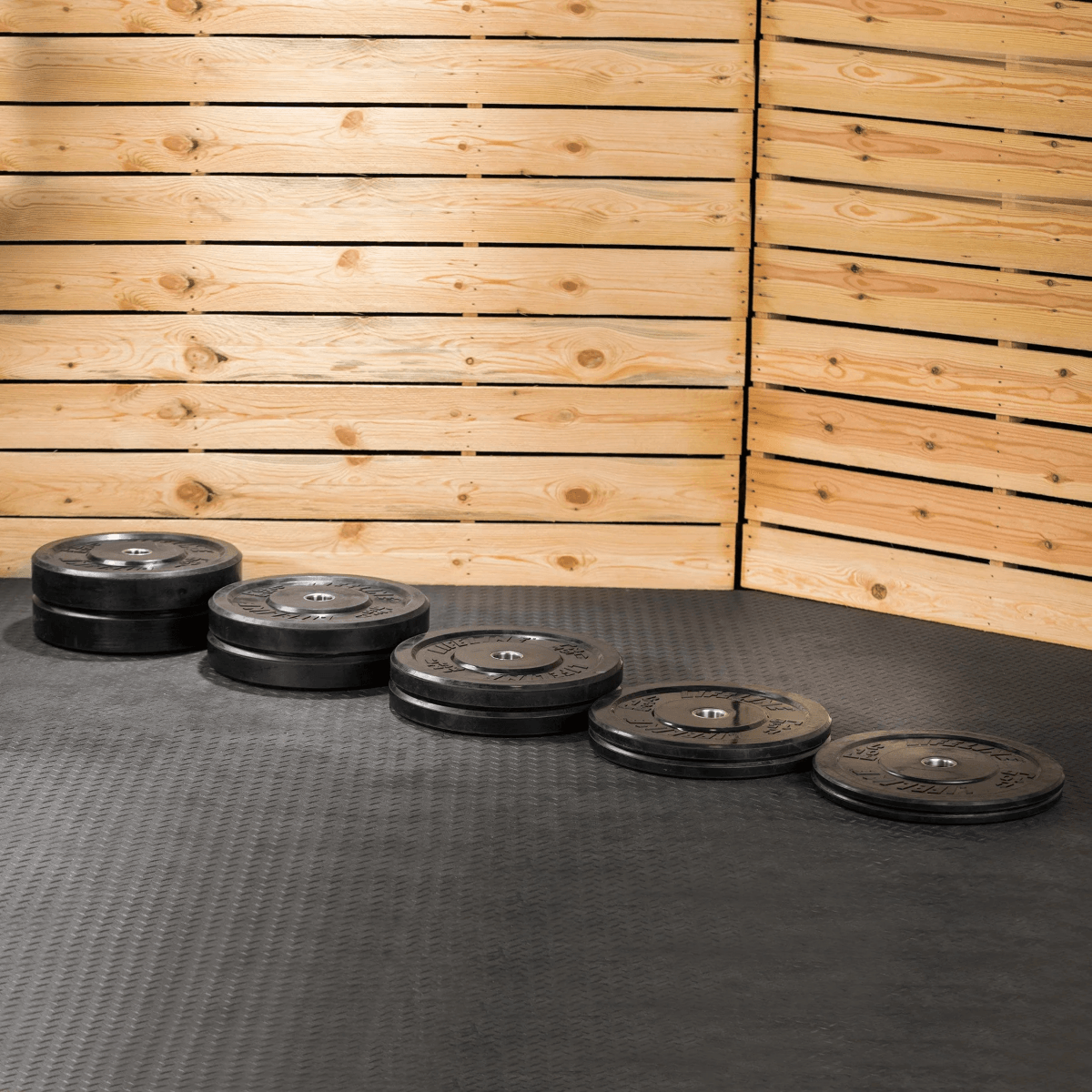 Lifeline Fitness Olympic Rubber Bumper Plate - 35 lb