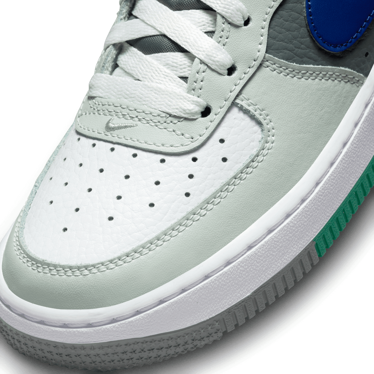 Air force ones youth online