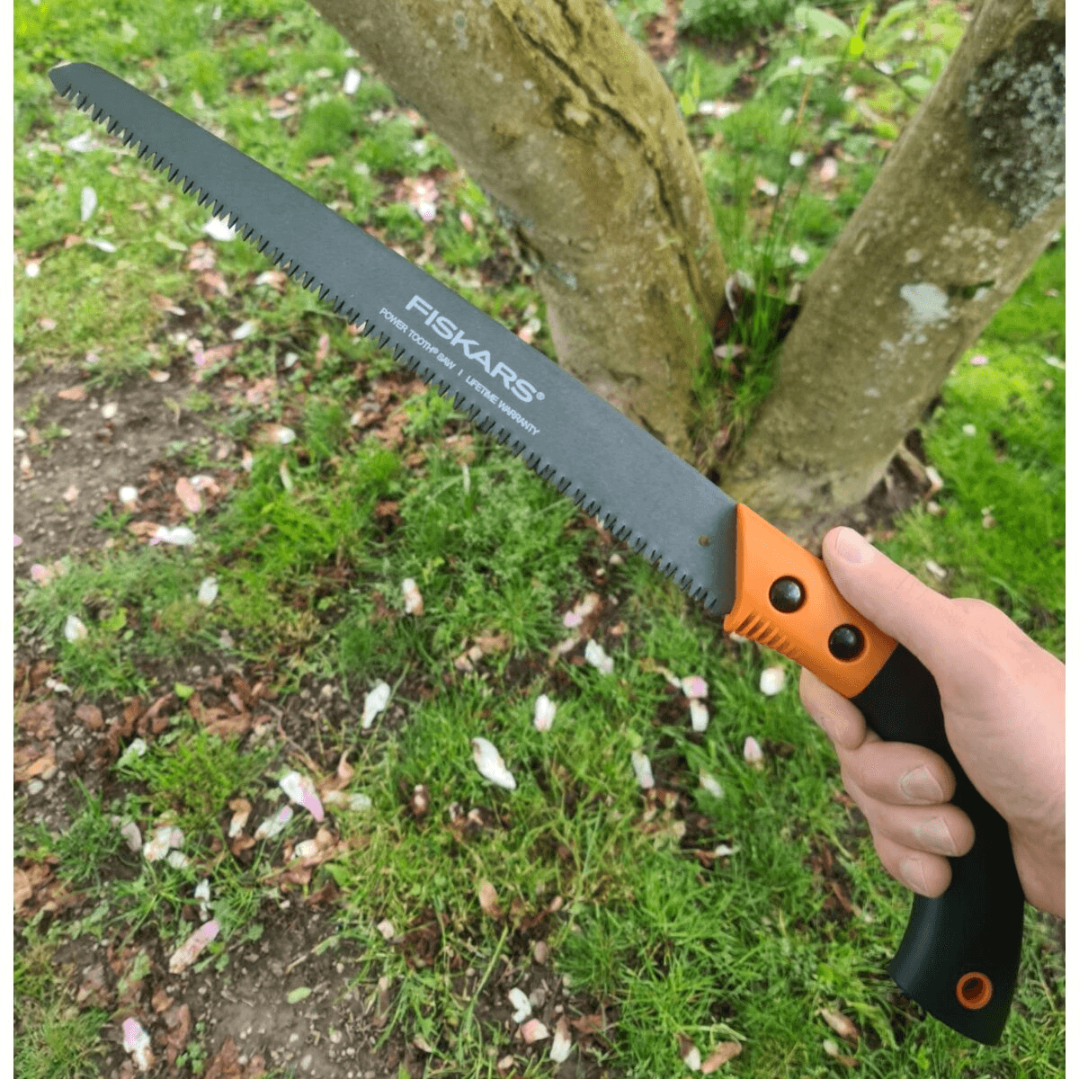 Fiskars-Power-Tooth-Softgrip-D-handle-Saw-15--Orange-Black---Orange.jpg