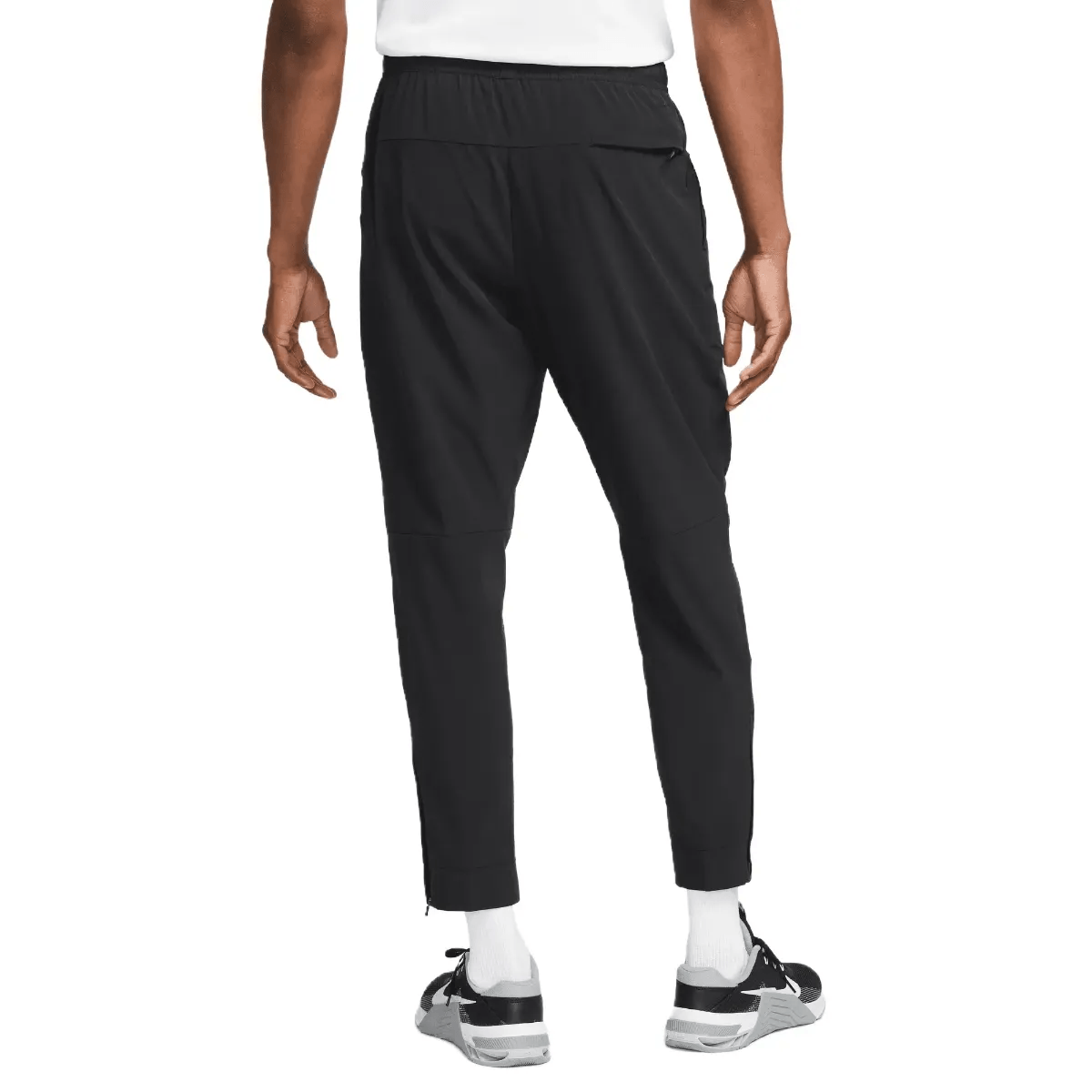 Nike-Dri-fit-Unlimited-Taper-Pant---Men-s-Black---Black---Black-S.jpg