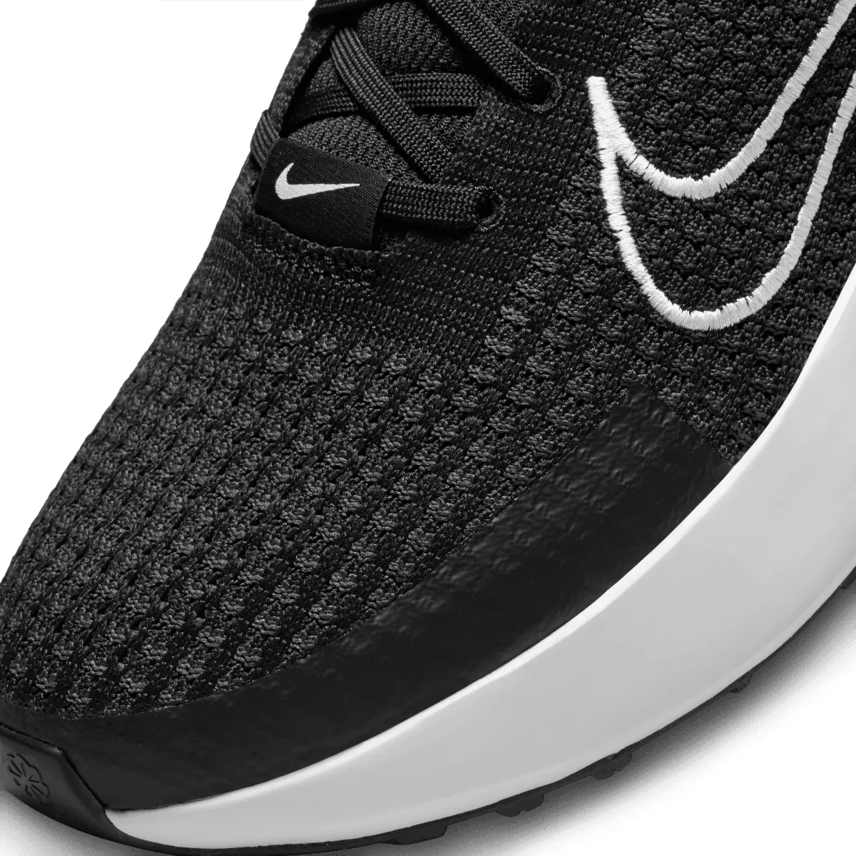 NWEB---NIKE-M-SHOE-INTERACT-RUN-Black---White---Anthracite-8.5-Regular.jpg