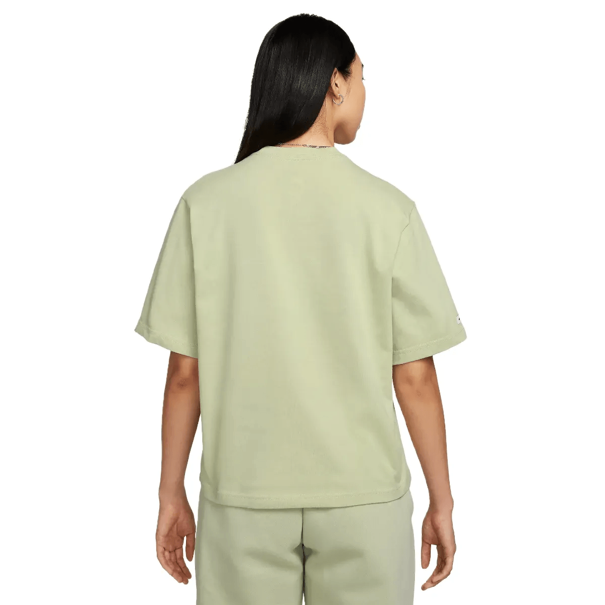 NWEB---NIKE-C-W-NSW-TEE-CLASSICS-BOXY-Olive-Aura-XS.jpg