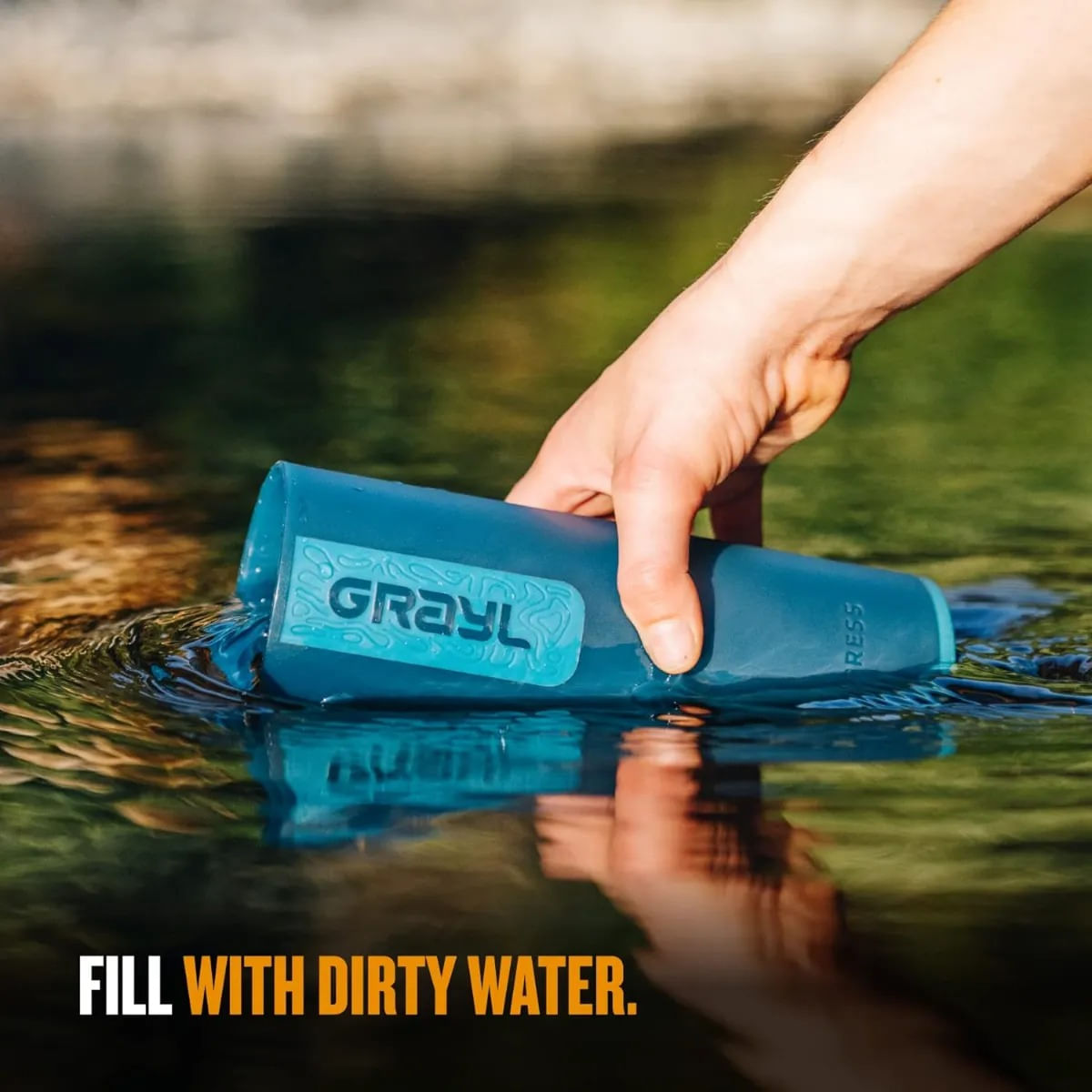 NWEB---GRAYL-ULTRAPRESS-PURIFIER-BOTTLE-Forest-Blue-16.9-oz.jpg