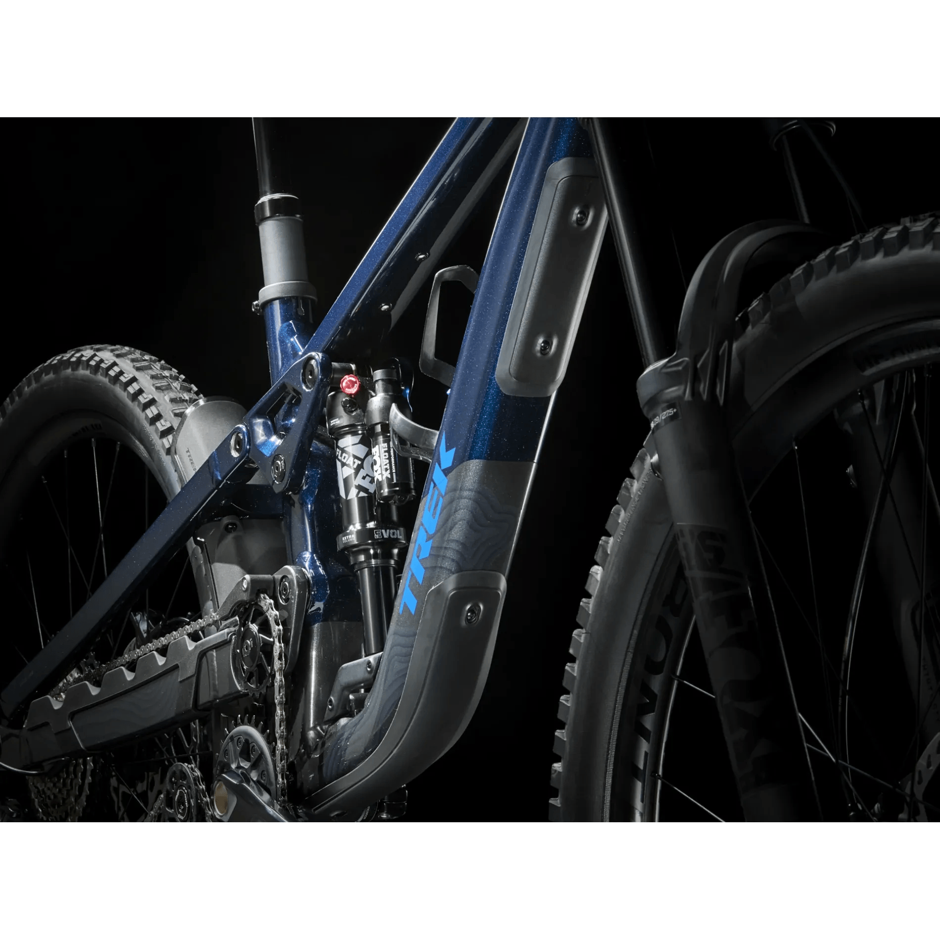 NWEB---TREK-BIKE-24-SLASH-8-XT-Marianas-Blue-L-29.jpg