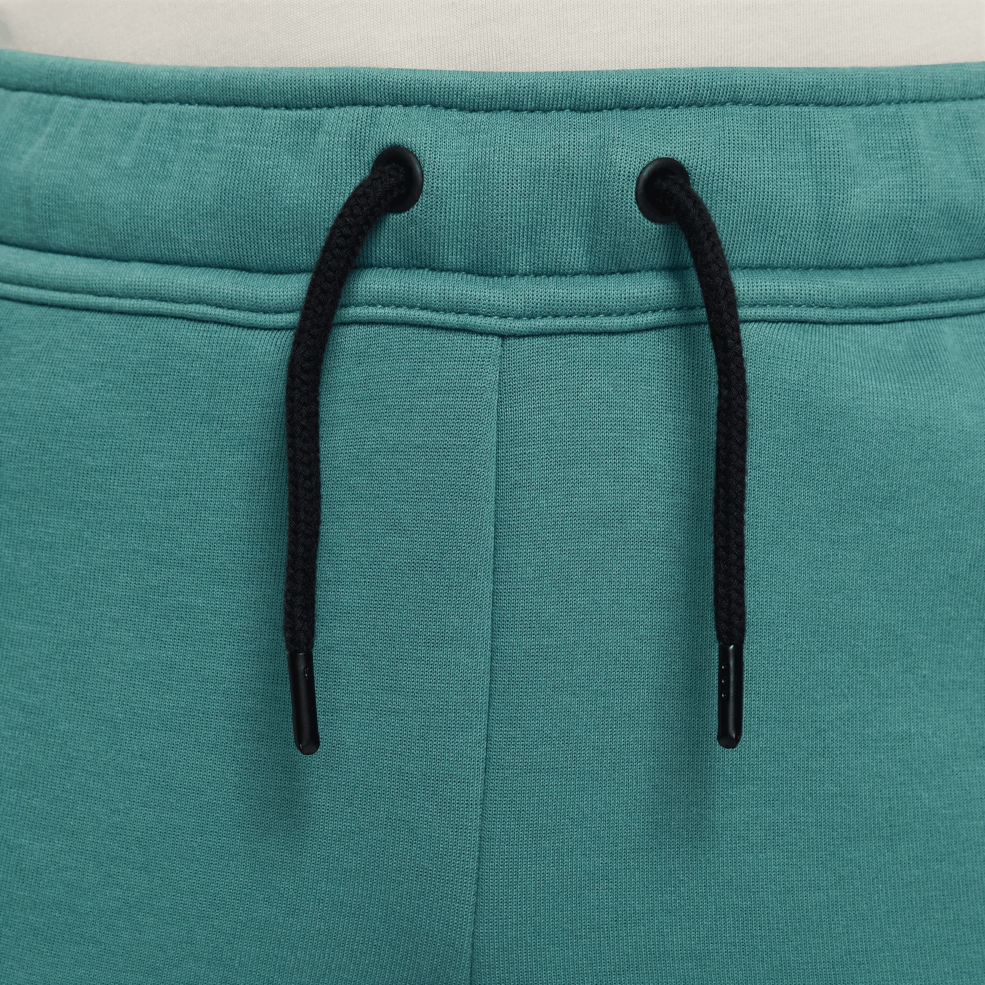 Nike-Tech-Fleece-Short---Boys--Bicoastal---Black---Black-XS.jpg