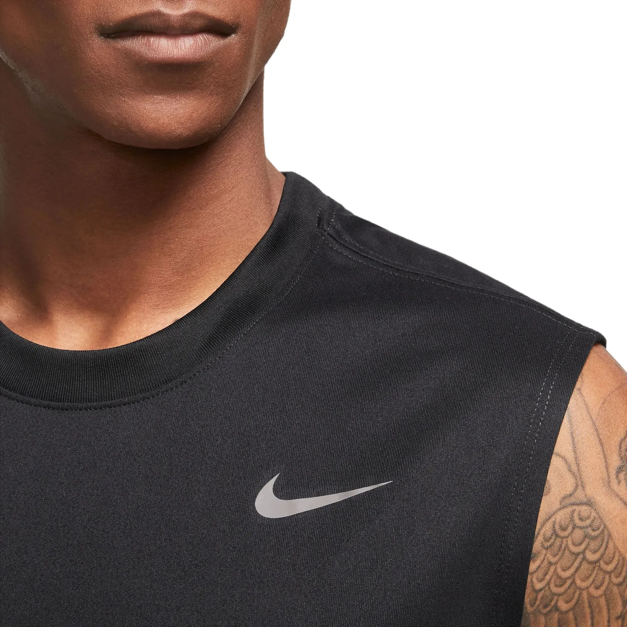 ■Nike■ Dry Fit Legend Sleeveless Fitness T-Shirt M Black M Nike Dri-FIT Legend Men's Sleeveless Fitness T-Shirt. Nike.com