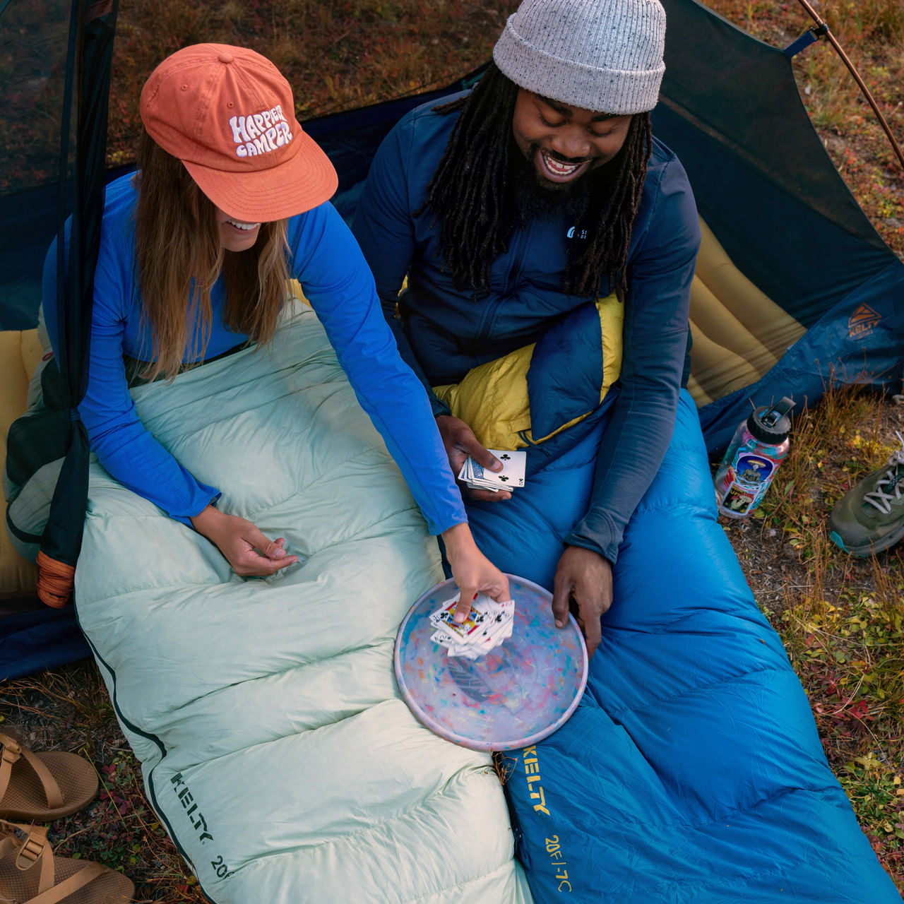 Kelty-Cosmic-20°F-Sleeping-Bag-Tan-Regular-Right-Hand.jpg