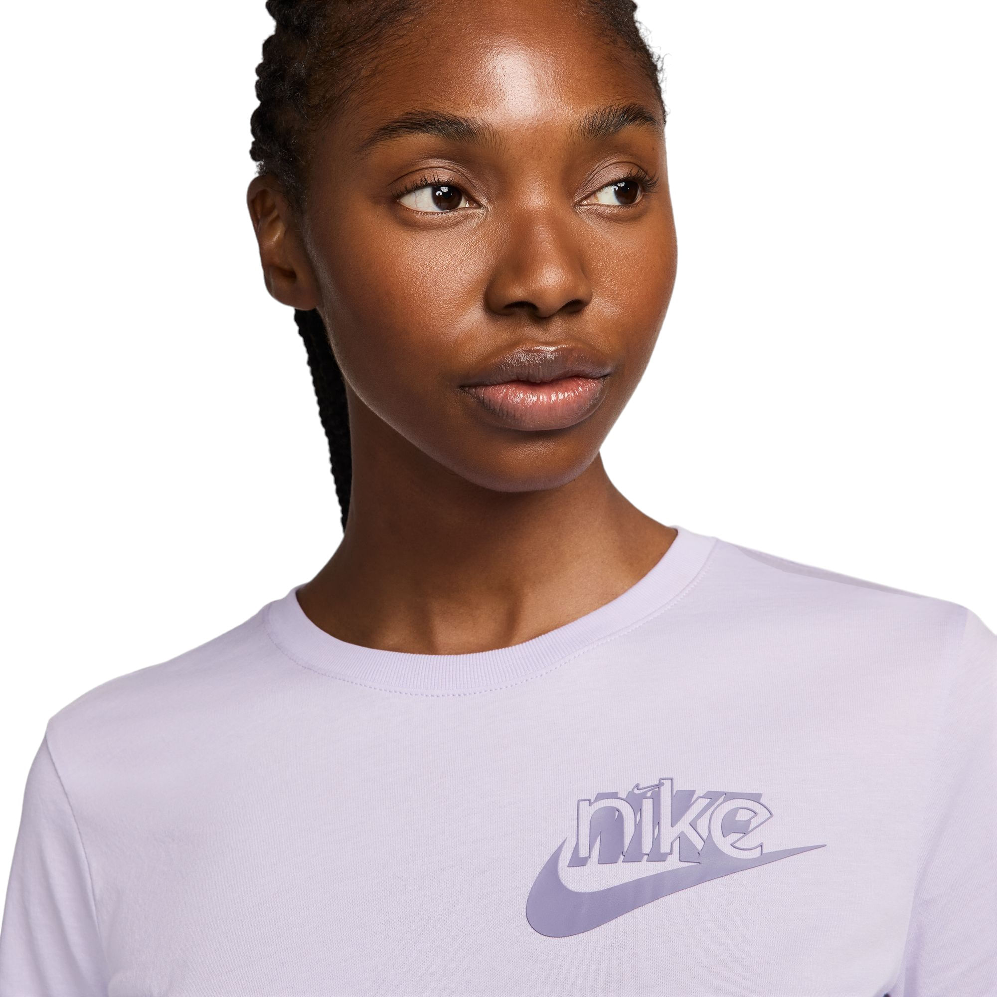 NWEB---NIKE-C-W-NSW-TEE-CLUB-LBR-Violet-Mist-XS.jpg