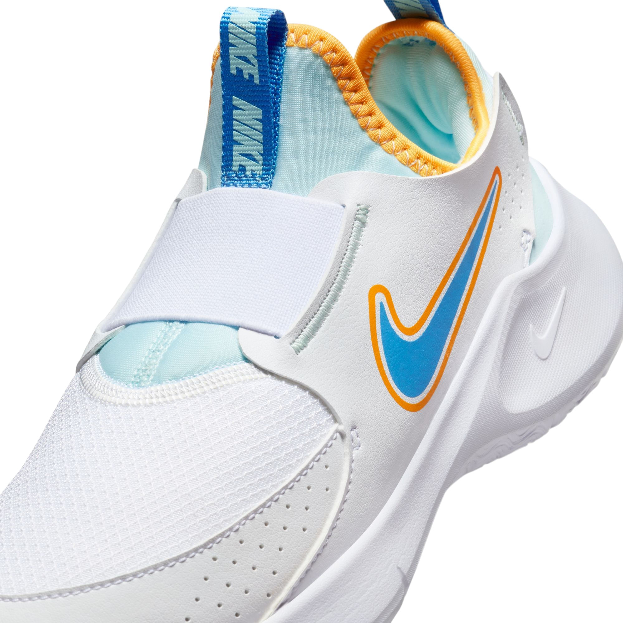 NWEB---NIKE-SHOE-FLEX-RUNNER-3-GS-White---University-Blue---White---Sundial-1Y-Regular.jpg