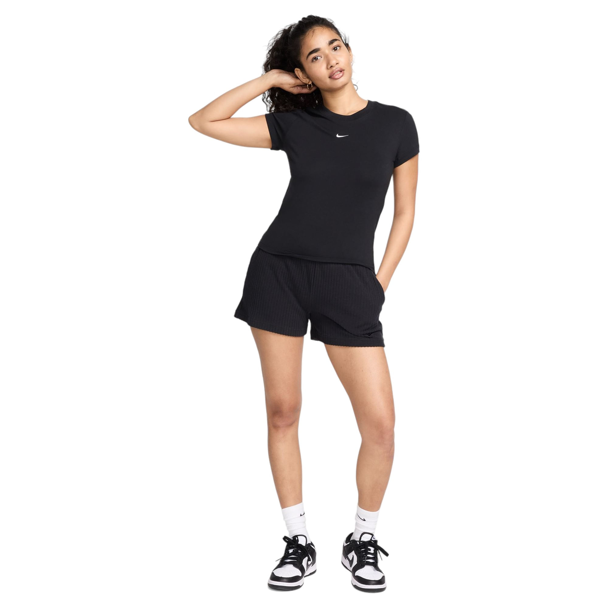 NWEB---NIKE-C-W-NSW-NK-CHLL-KNT-MD-CRP-Black---White-XS.jpg