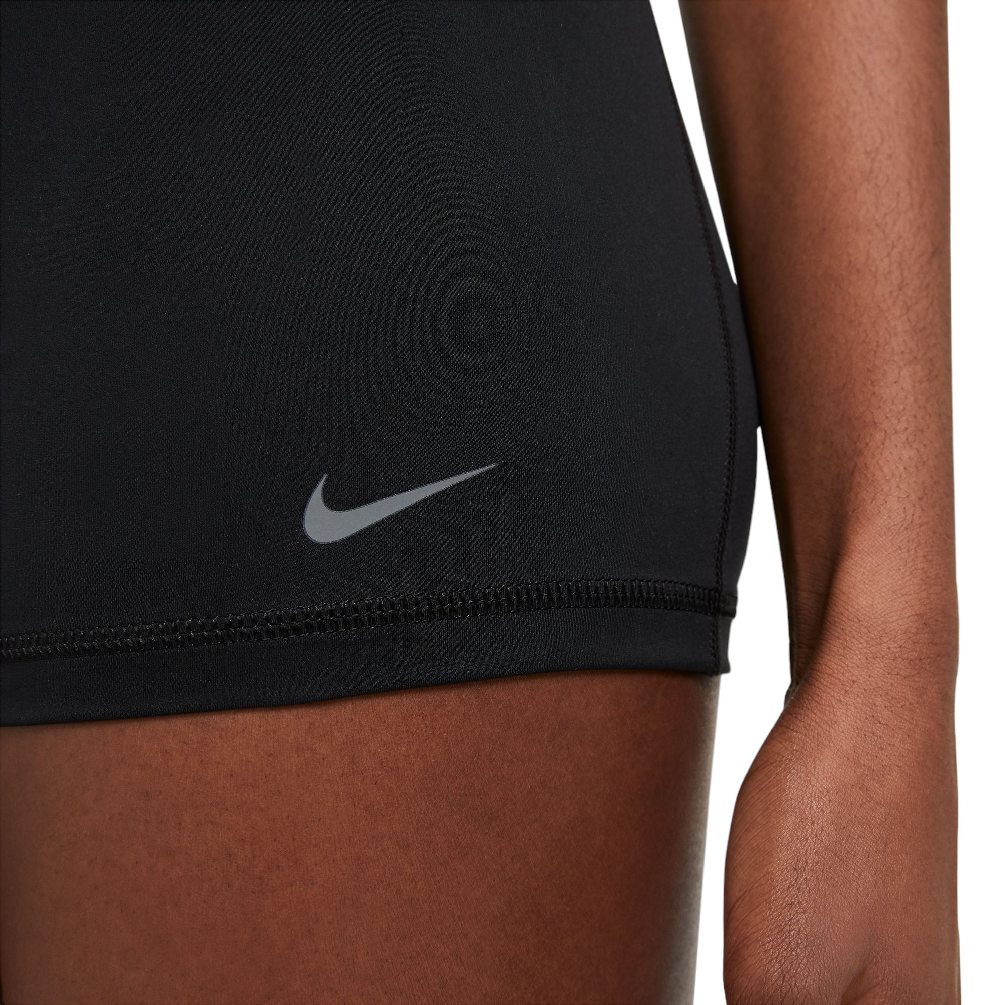 nike pro women's 3 shorts black