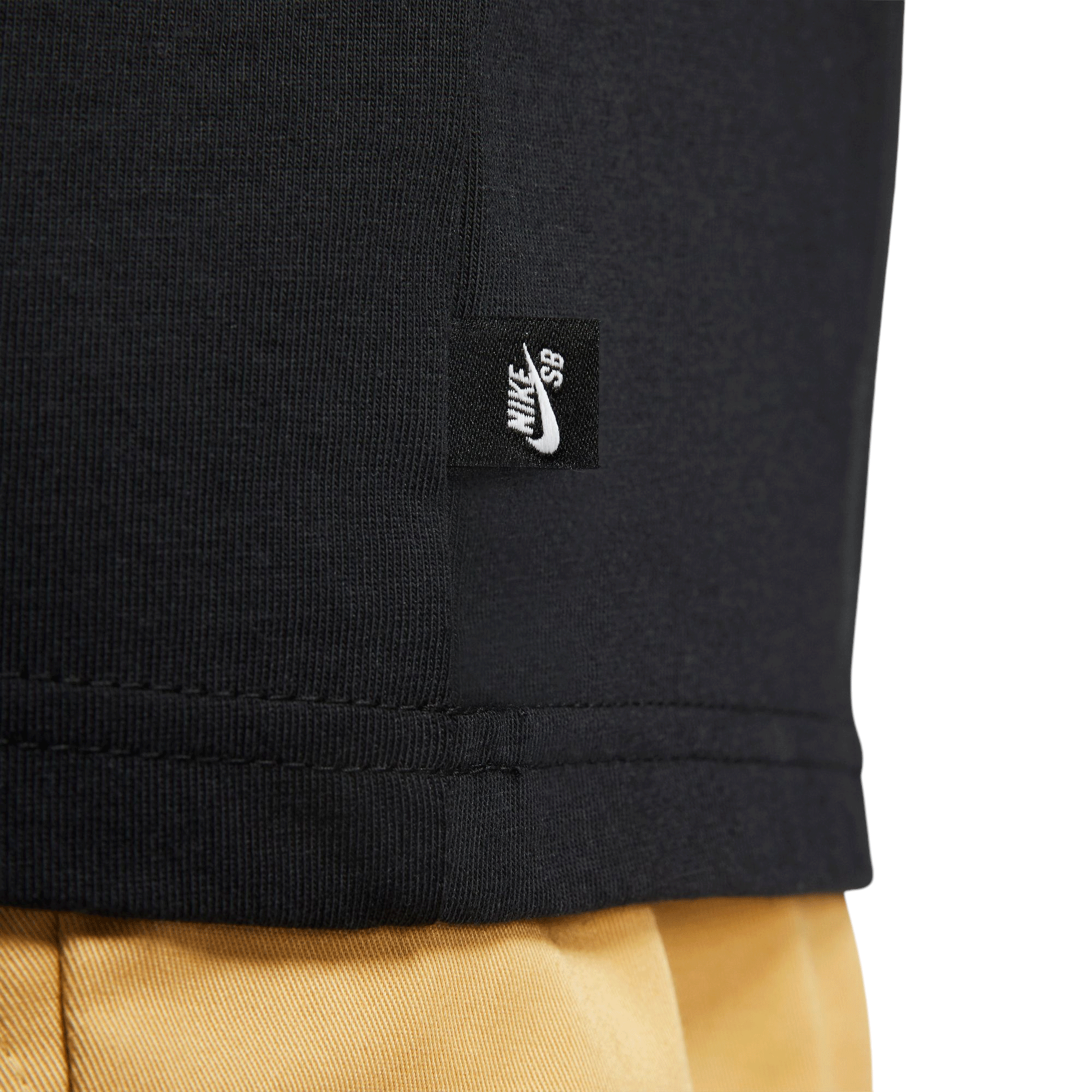 NWEB---NIKE-C-M-NK-SB-TEE-LOGO-HBR-Black---White-S.jpg
