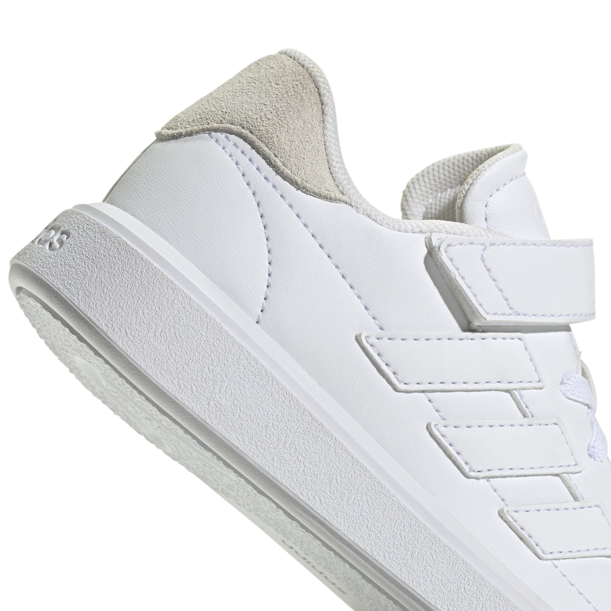 ADIDAS-SHOE-COURTBLOCK-EL-C-YTH-1784867.jpg