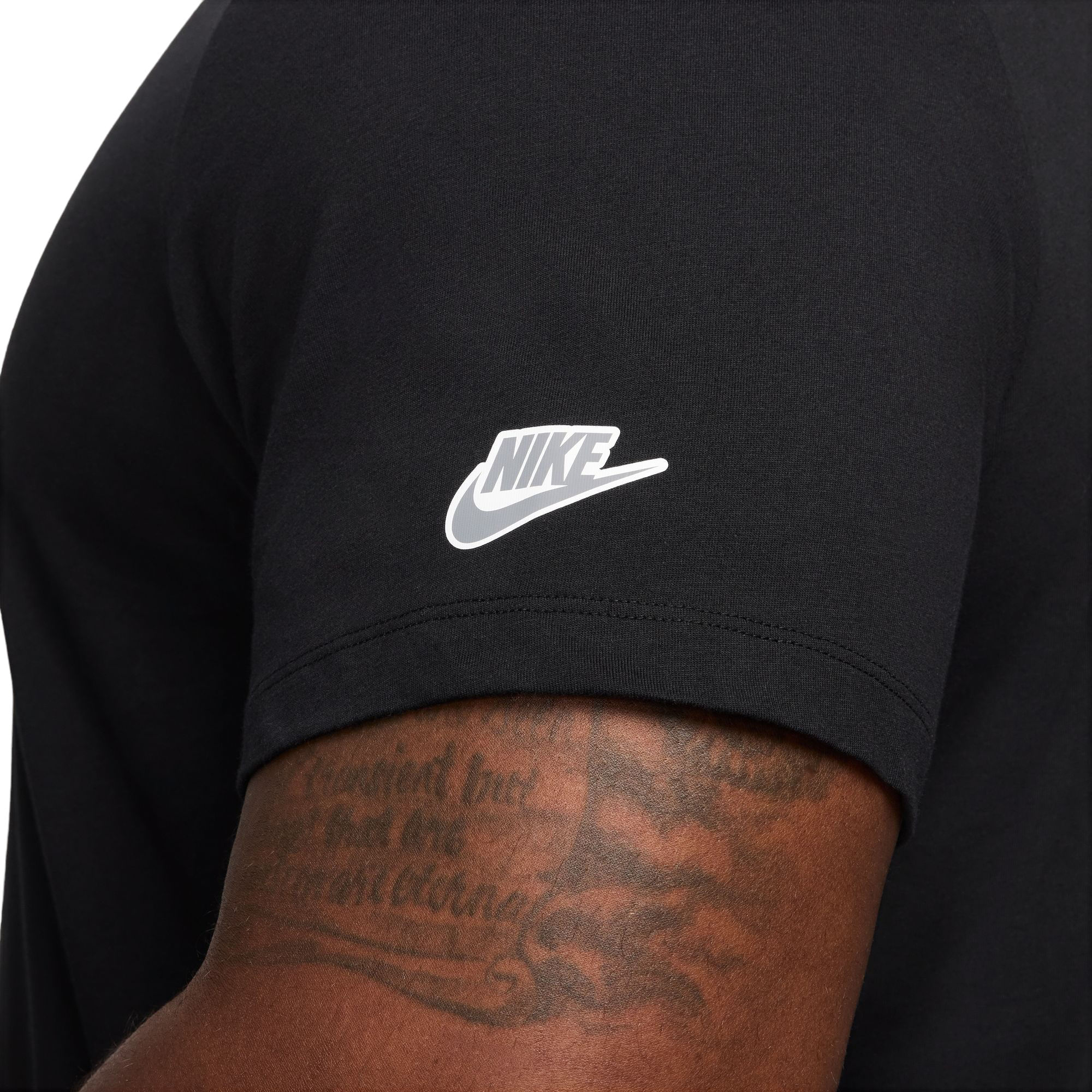 ★人気★ NIKE MEN'S LETTERED SHORT SLEEVE T-SHIRT Sail Nike AeroSwift Men's Dri-FIT ADV Short-Sleeve Running Top