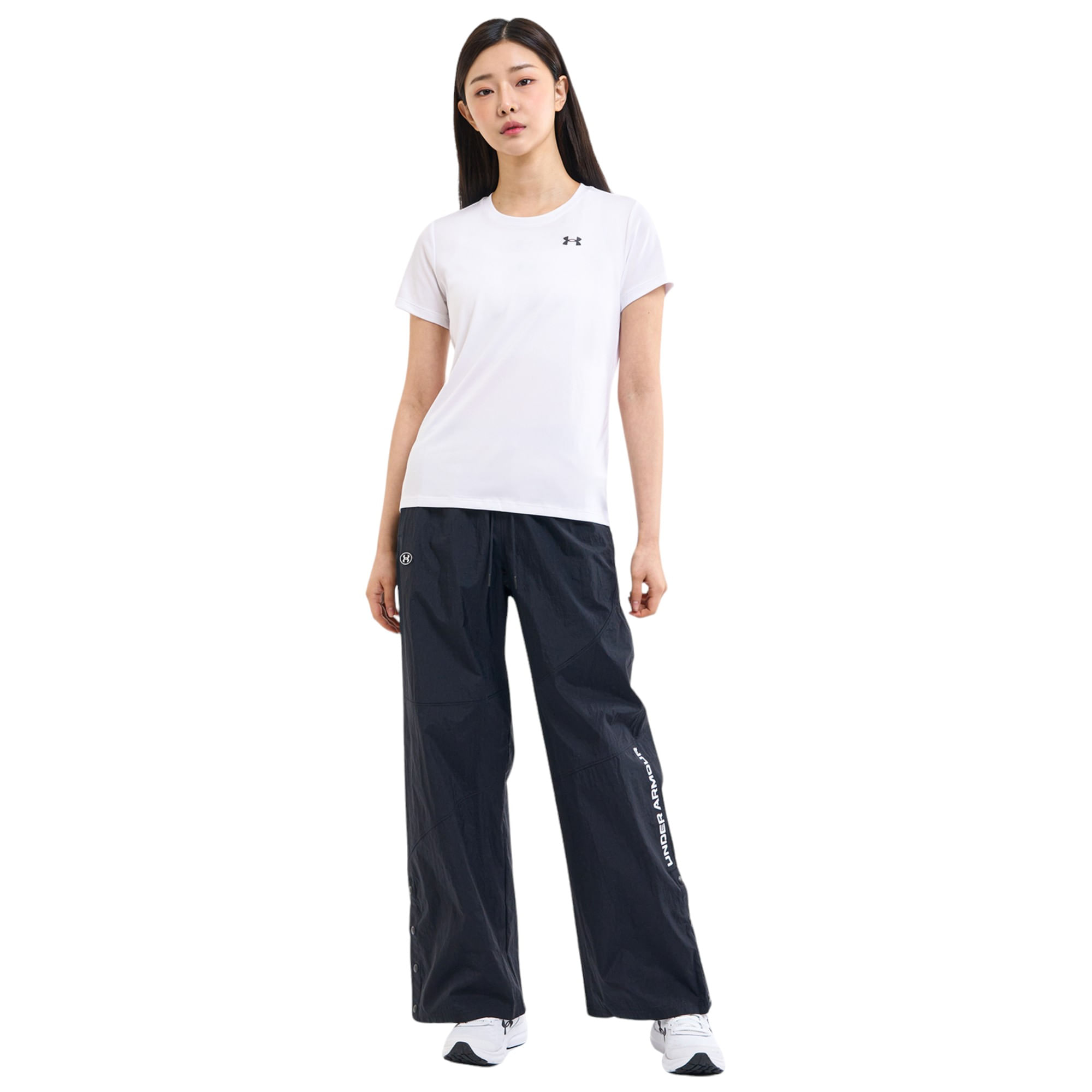 UNDER-W-UA-TECH-SHORT-SLEEVE-White---Black-XS.jpg