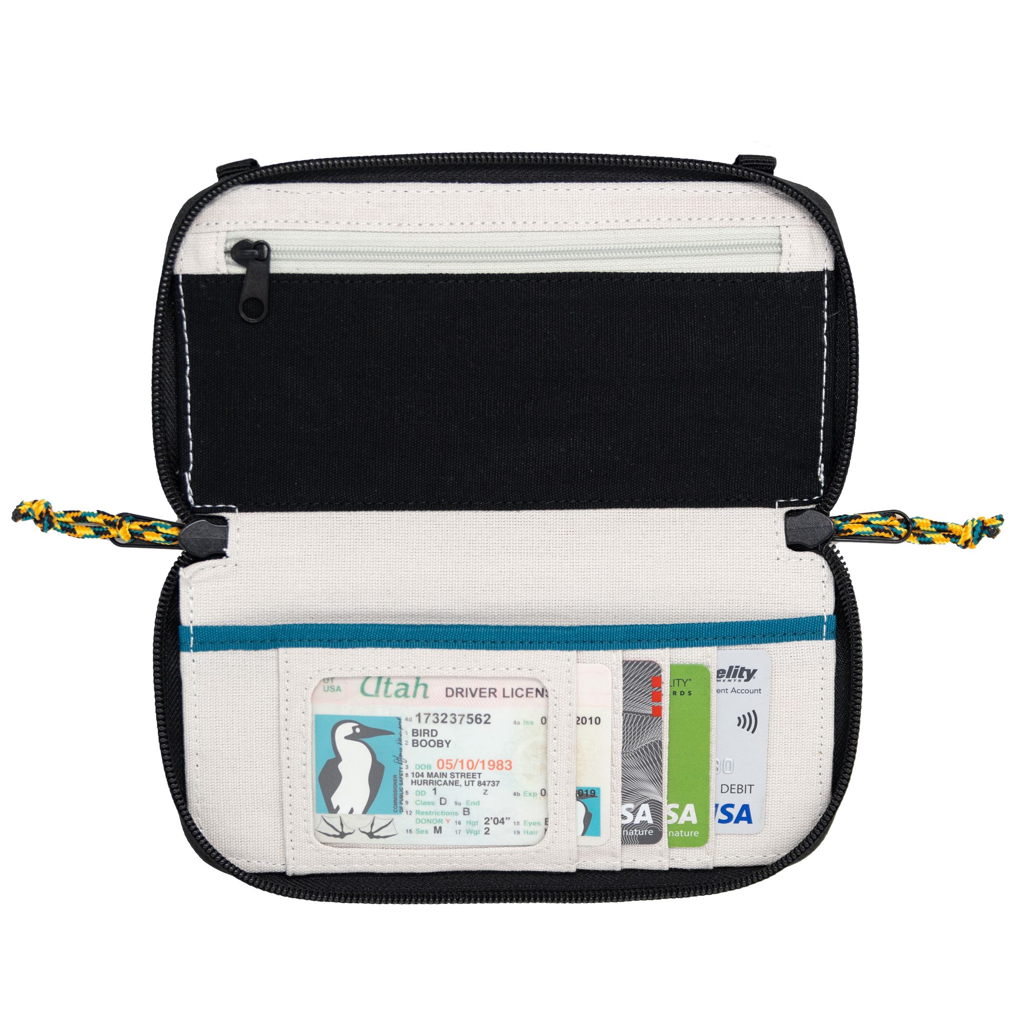 CHUMS-NOMAD-WALLET-Gray-One-Size.jpg