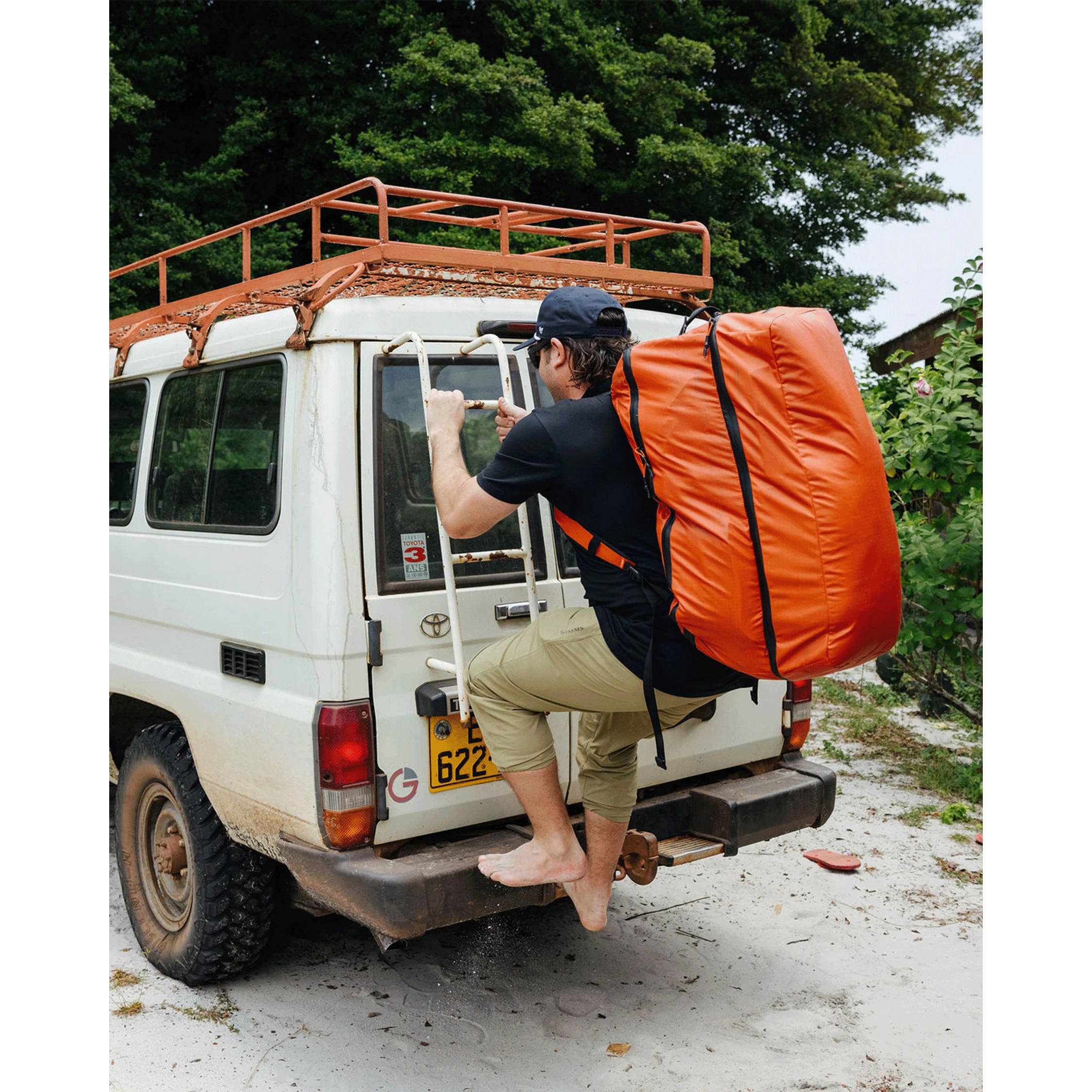 Simms-Tailwind-80L-Duffel---Simms-Orange.jpg