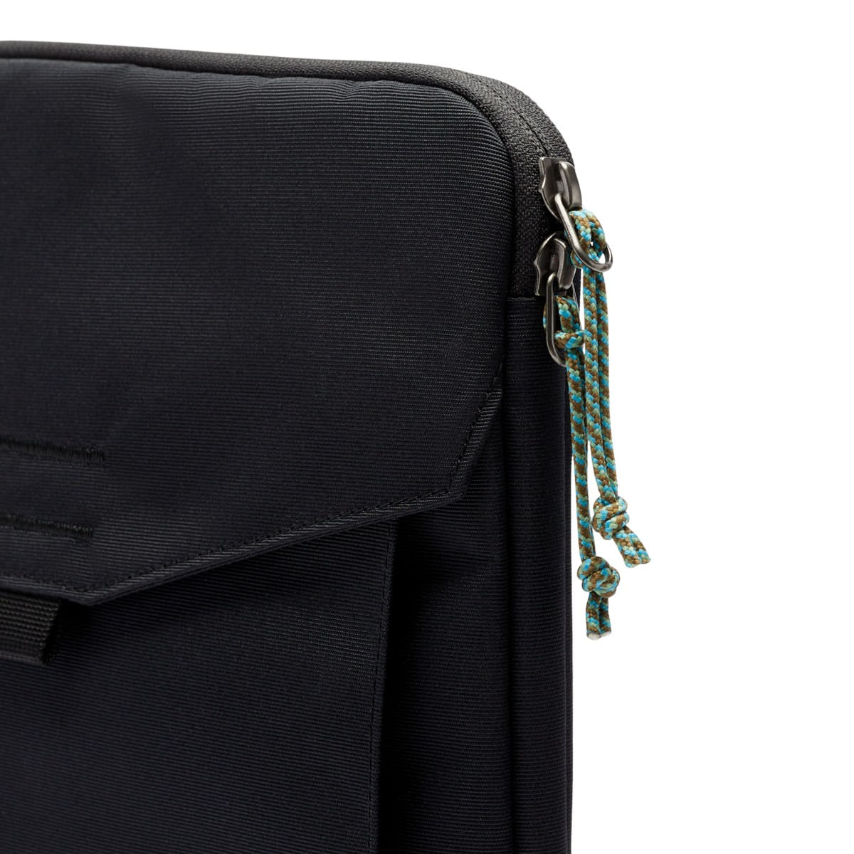 Cotopaxi-16-Inch-Laptop-Sleeve-Cotopaxi-Black
