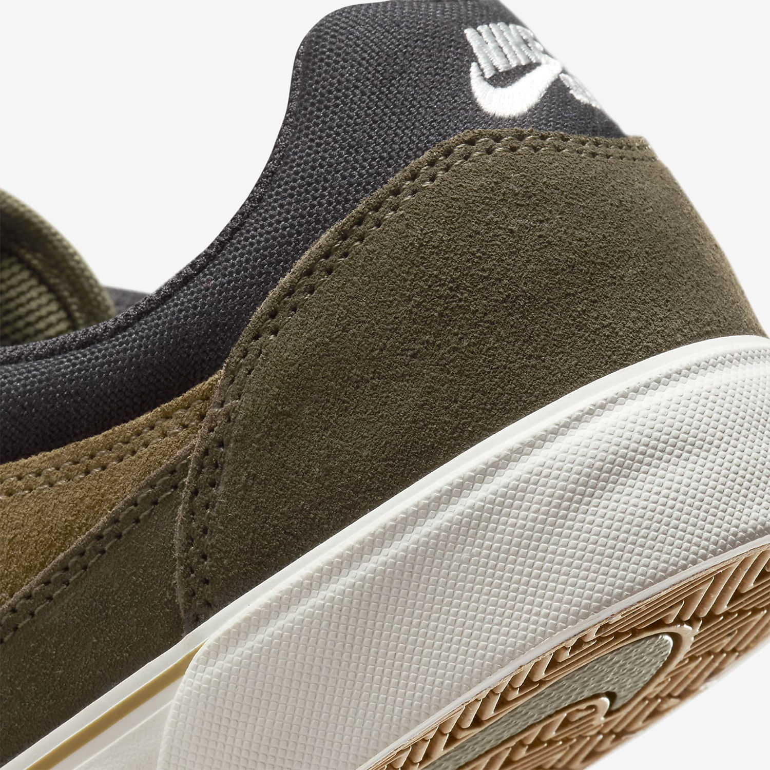 Nike-SB-Malor-Shoe---Men-s-Medium-Olive---Sail---Cargo-Khaki---Black-13-Regular.jpg