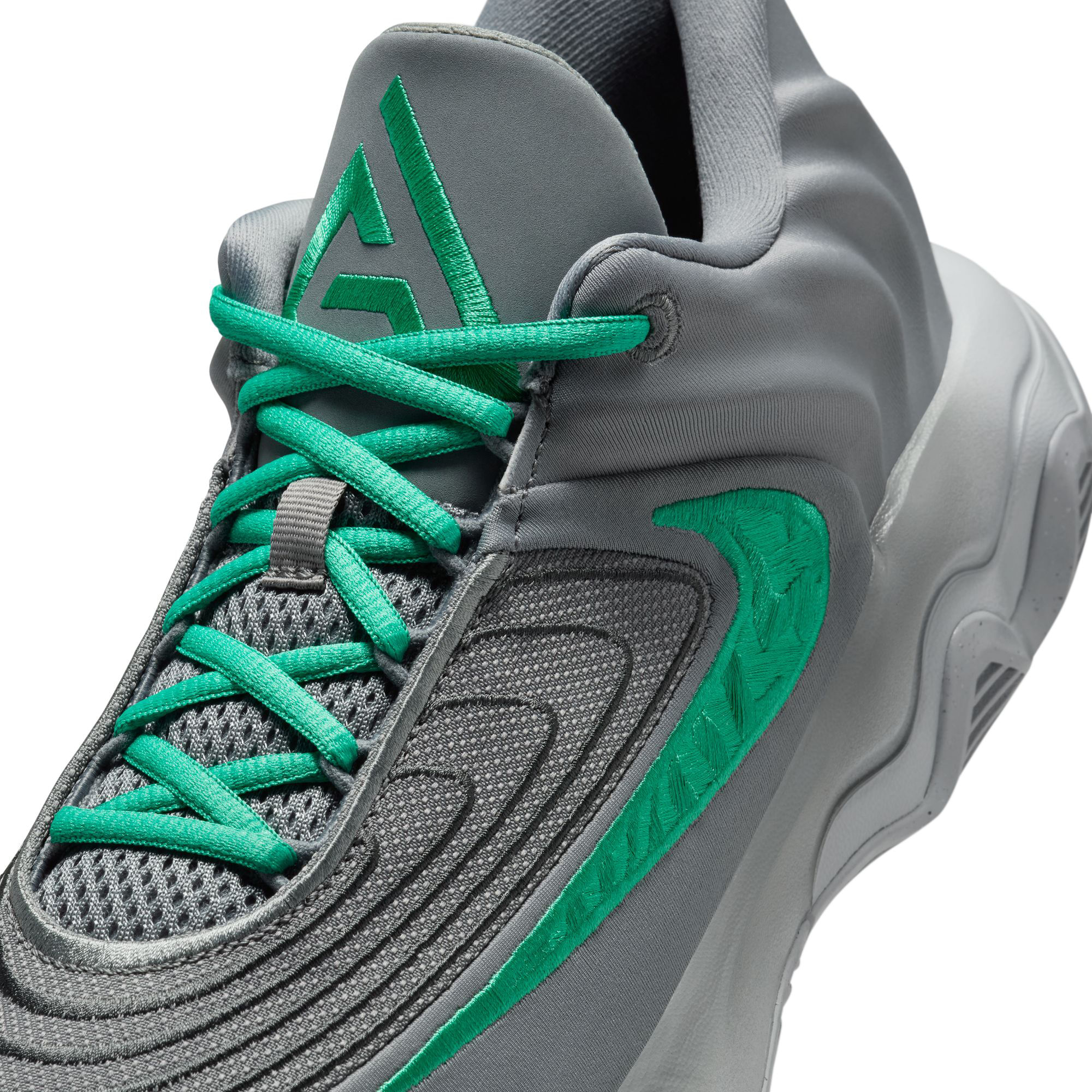 NIKE-M-SHOE-GIANNIS-IMMORTALITY-4-Smoke-Grey---Stadium-Green---Wolf-Grey-9-Regular.jpg