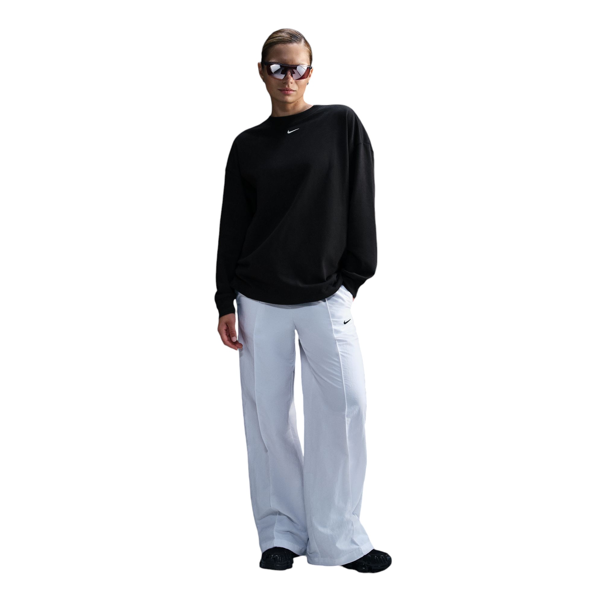 ★★Nike★★ Sportswear Essentials Oversized Long Sleeve T-S Nike Sportswear Essential Oversized Long-Sleeve T-Shirt