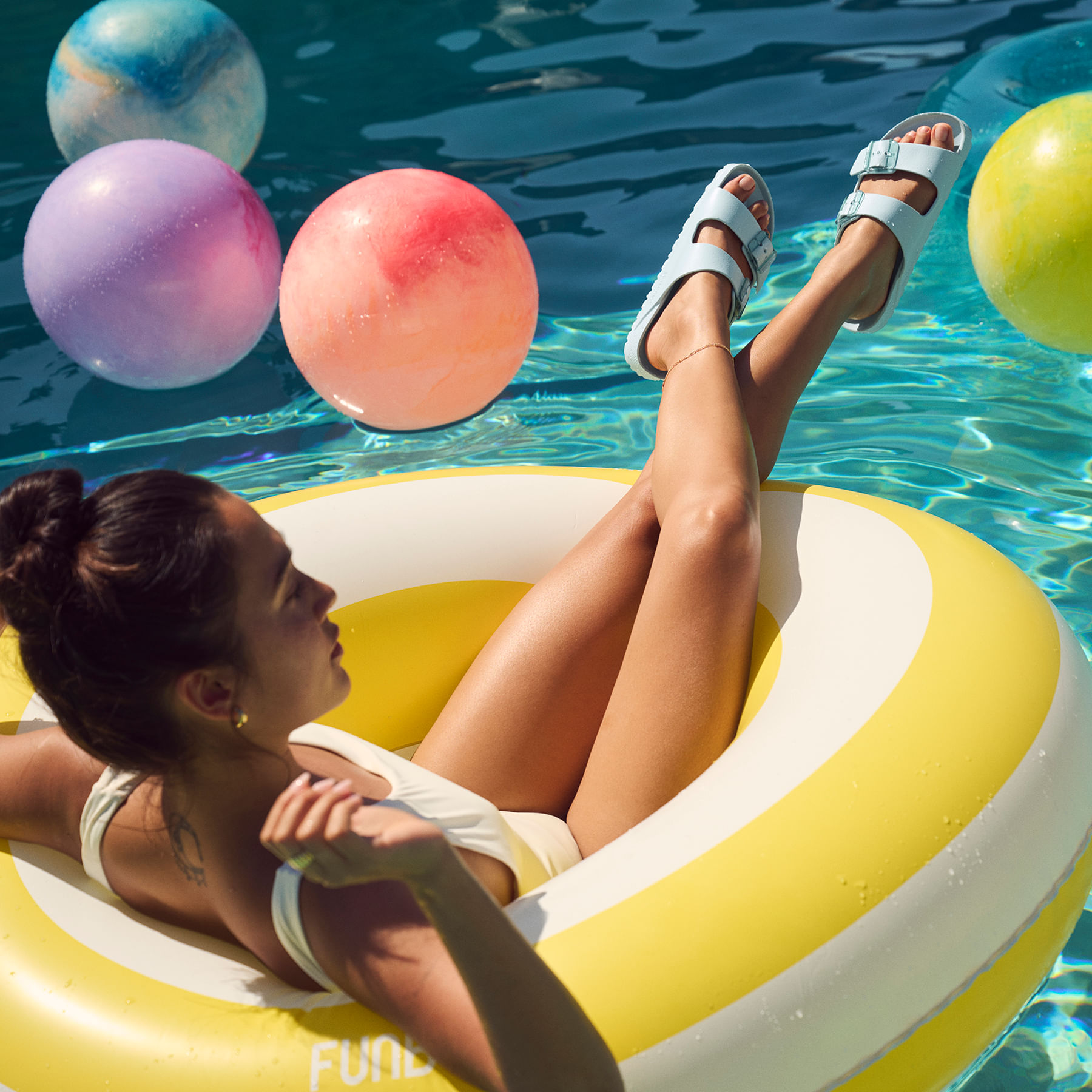 Birkenstock-Arizona-Stealth-Buckle-EVA-Sandal---Women-s-Surf-Green