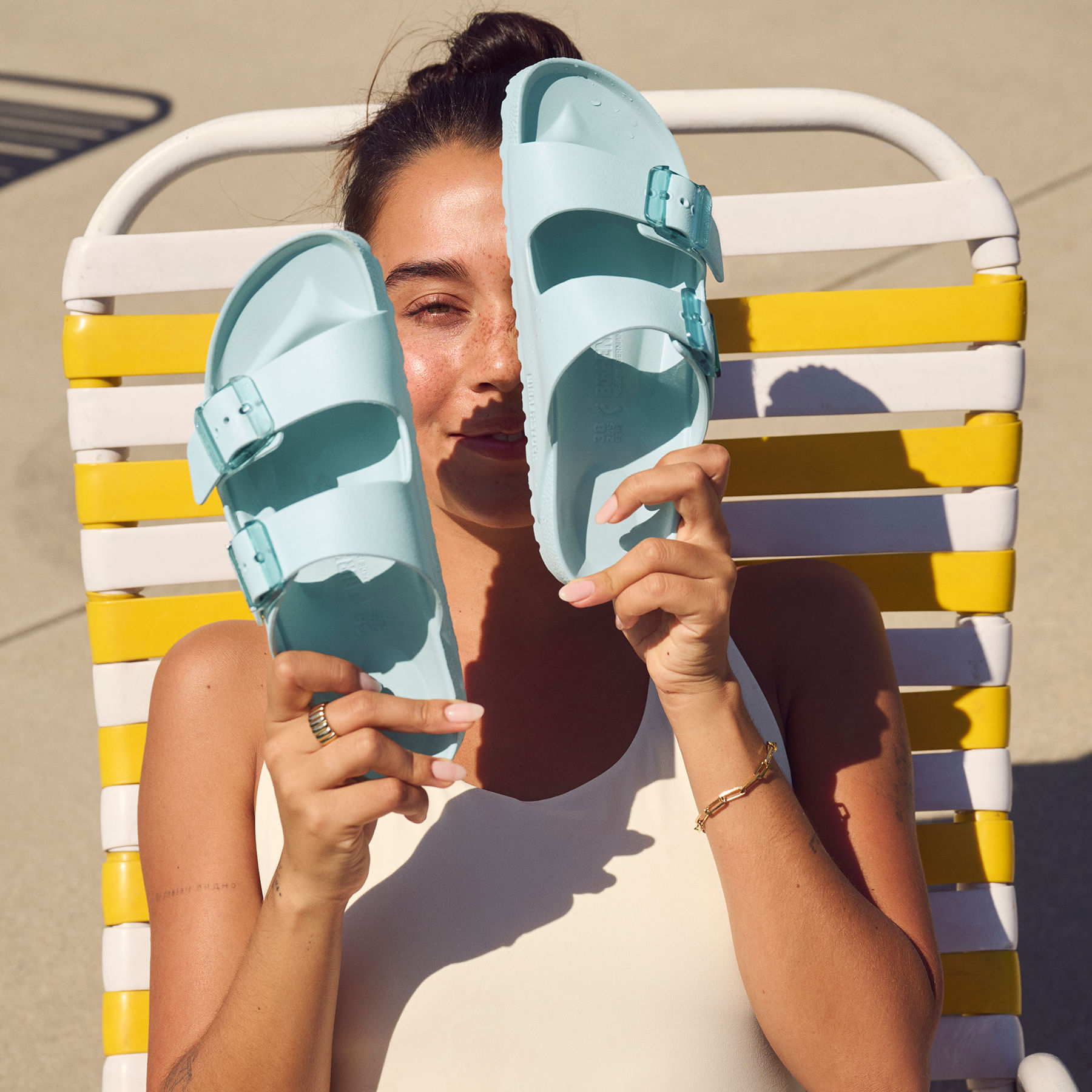 Birkenstock-Arizona-Stealth-Buckle-EVA-Sandal---Women-s-Surf-Green