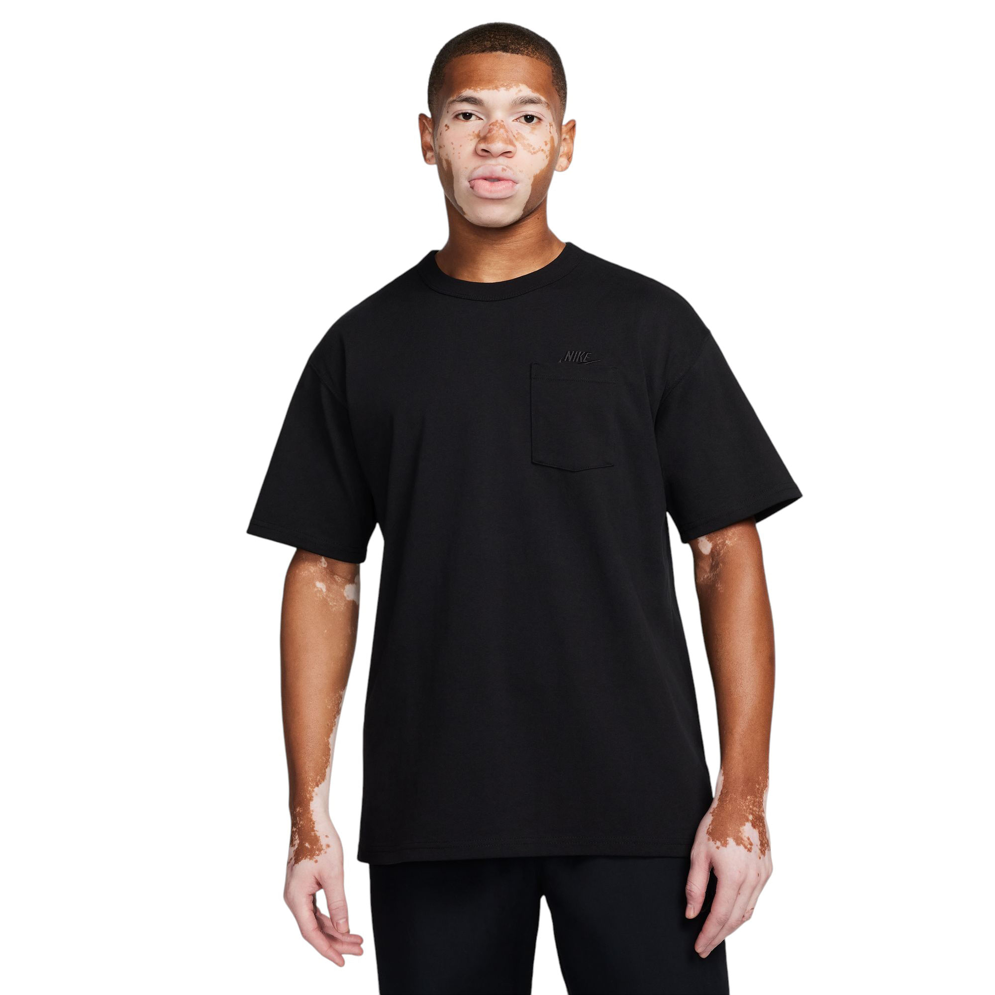 Nike Sportswear Premium Essentials Pocket T-Shirt Men's