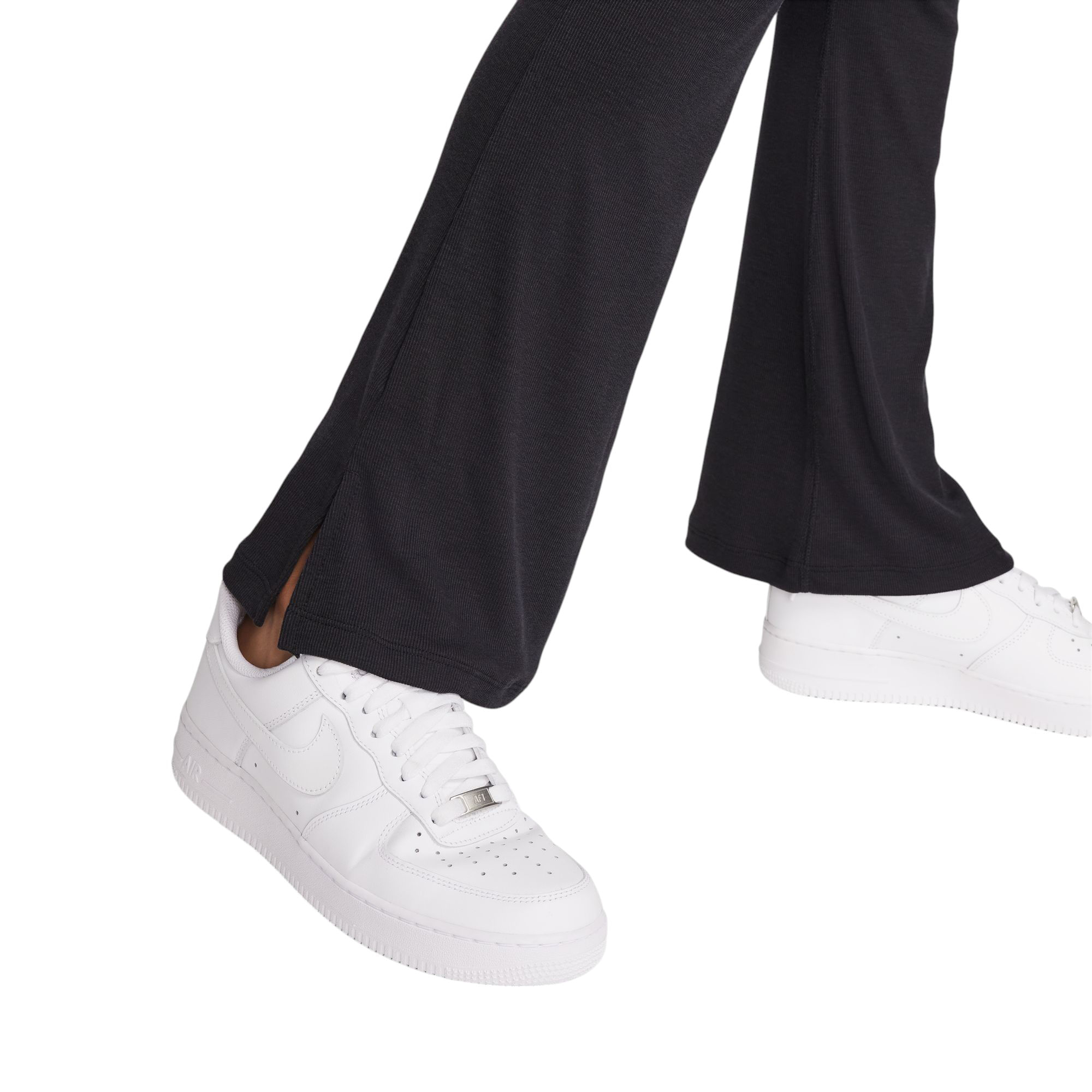 NIKE-C-W-NSW-NK-CHLL-KNT-MRIB-MR-FLR-Black---Sail
