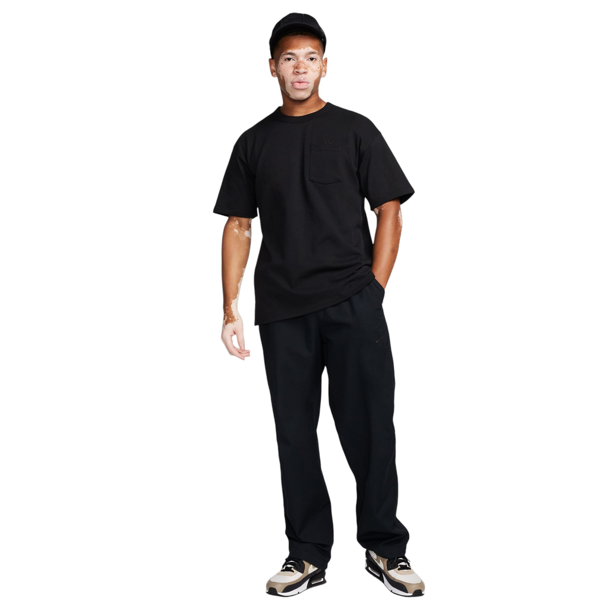 NIKE-C-M-NSW-PREM-ESSNTL-SUST-PKT-TEE-Black
