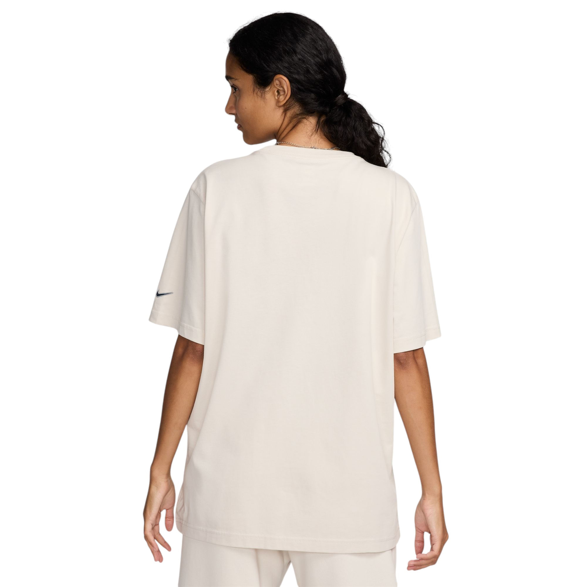 ★ Nike★ Sportswear loose short sleeve graphic t-shirt W w Nike Sportswear Women's Loose Short-Sleeve Graphic T-Shirt