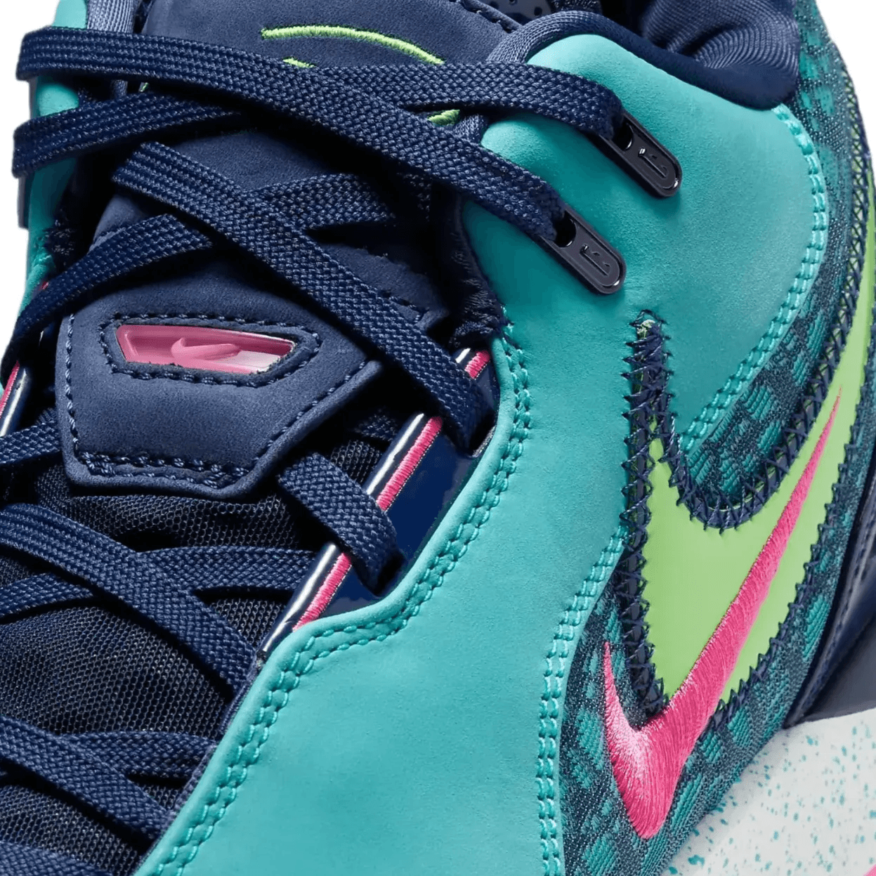 Nike Lebron NXXT Gen AMPD Basketball Shoe - Men's - Als.com