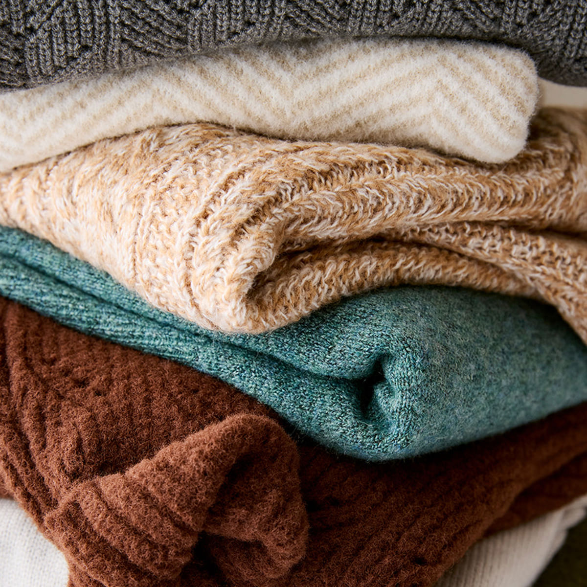 Carve-Designs-Olivia-Plush-Sweater---Women-s-Cement-Herringbone