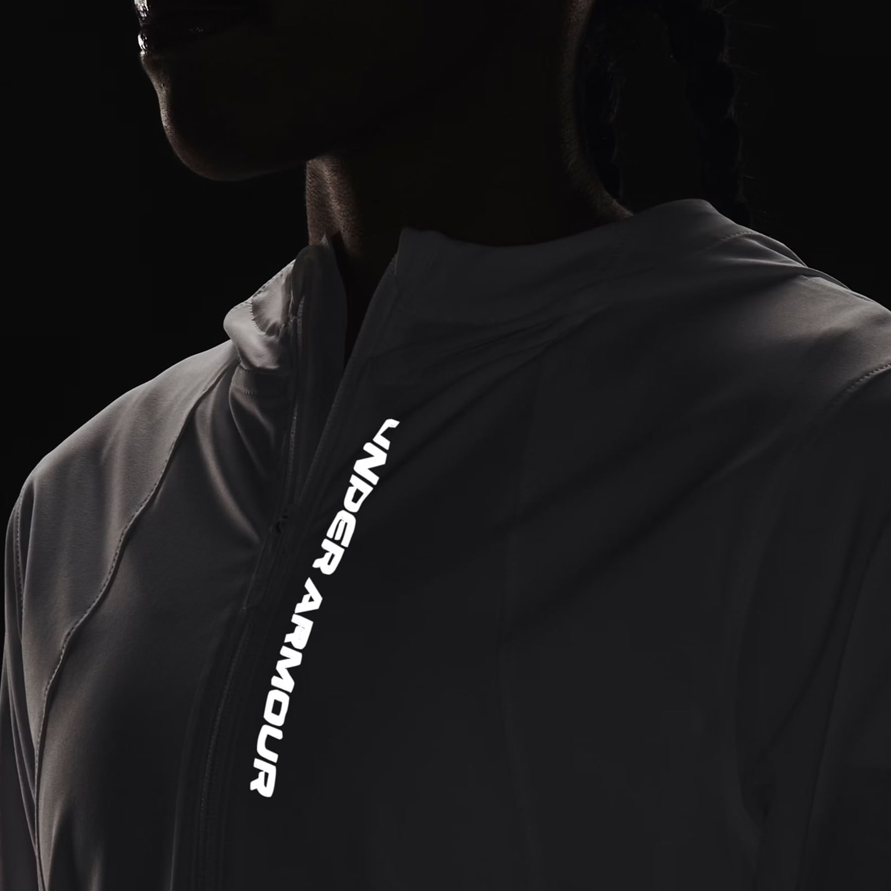 Under-Armour-OutRun-The-Storm-Jacket---Women-s-White---White---Reflective