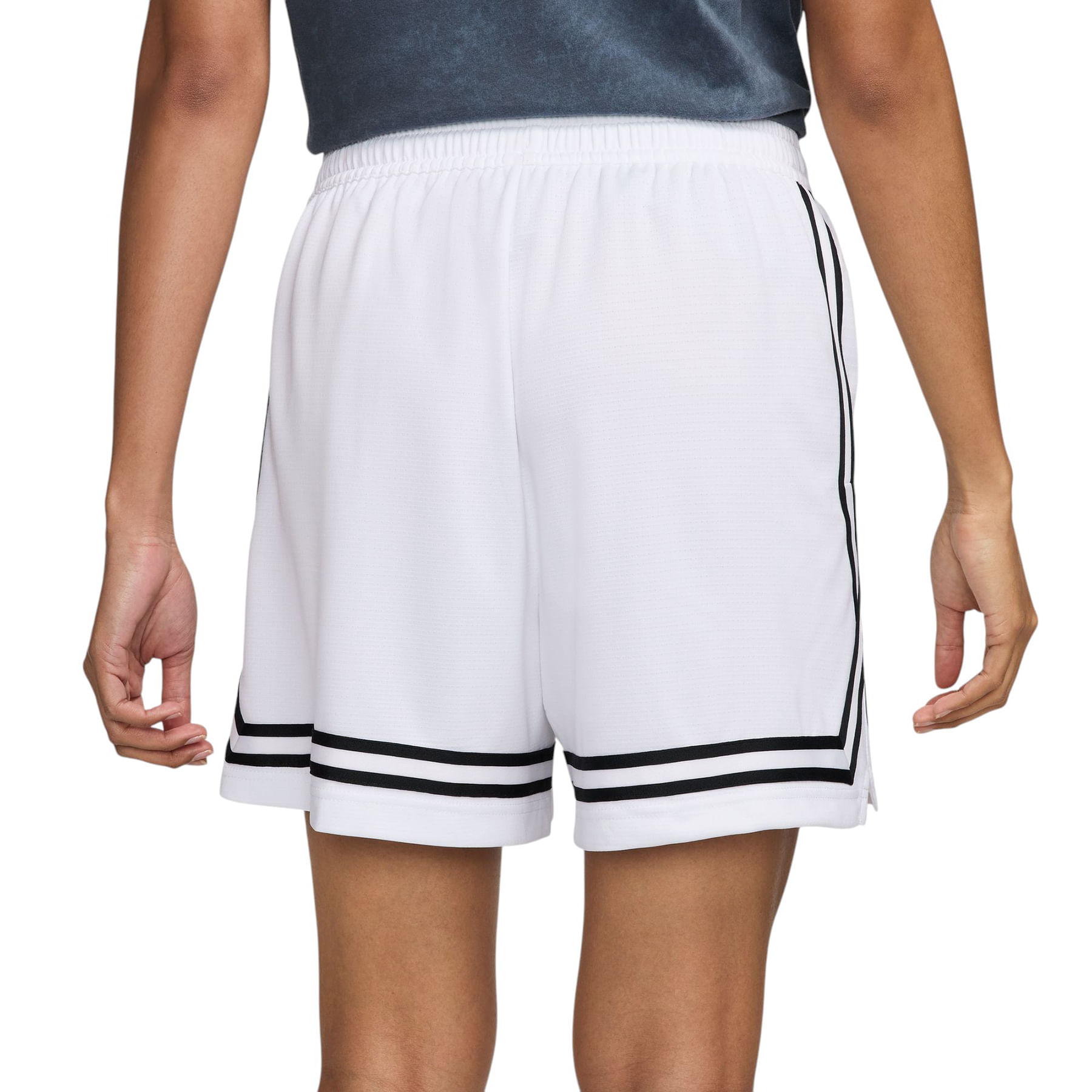 Nike Crossover Dri-FIT 5 inch Basketball Short - Women's - White, Black, Black XL 5 inch Inseam – image 2 of 6